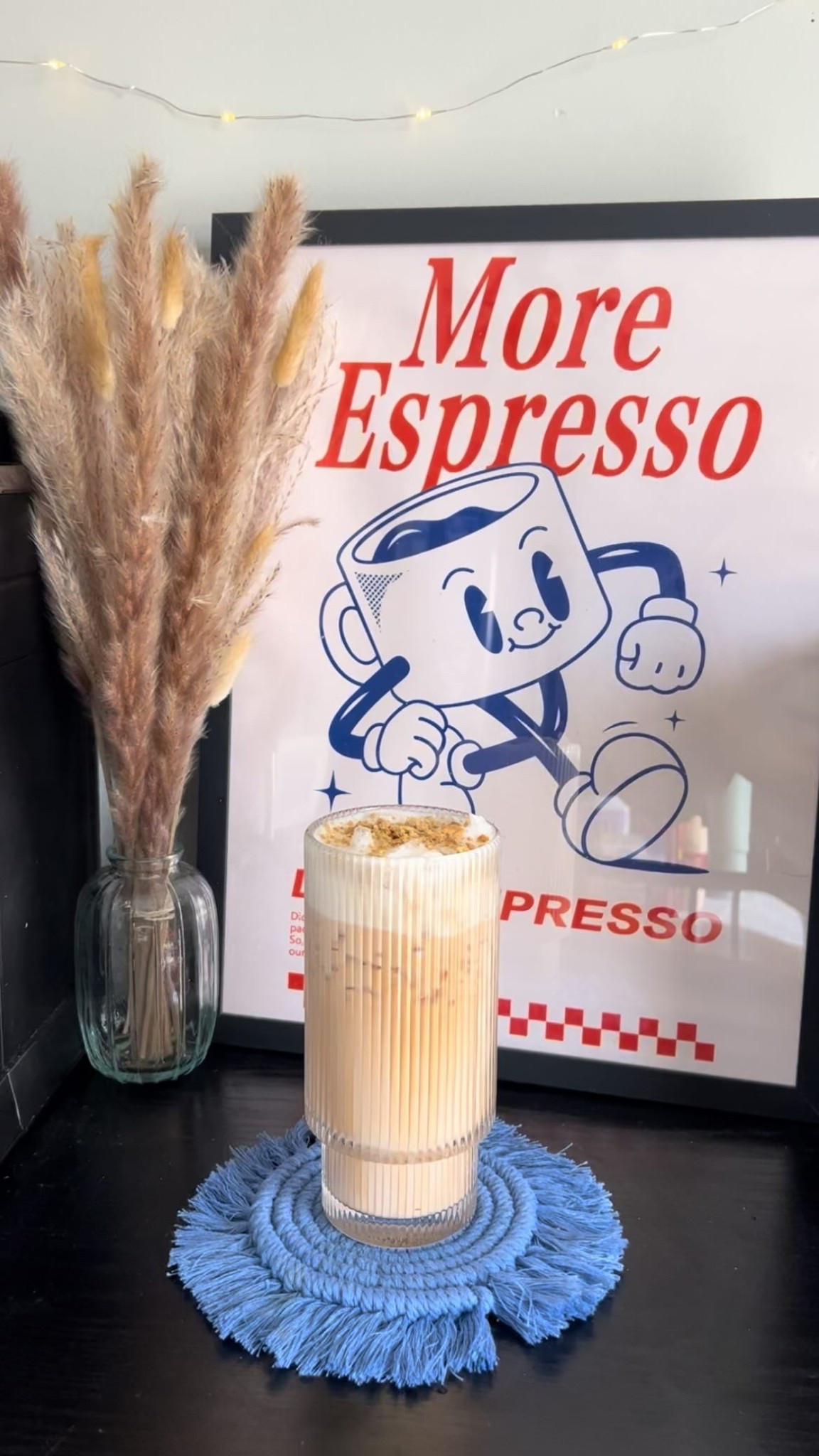 This is the perfect recipe to use the white chocolate strawberry @Nespresso pods for 🍓🍰

STRAWBERRY LATTE 
•brew the pod as a double espresso by double tapping the button until it turns teal
•combine the espresso with your milk/creamer of choice and 1 tbsp strawberry syrup (add more or less depending on how sweet you like your drinks!)
•add ice

COLD FOAM
•3 tbsps milk (or 1 tbsp creamer, I use @Chobani sweet cream)
•2 tbsps heavy cream (or 1 tbsp if using creamer instead of milk) 
•1/2 tbsp cheesecake syrup (I used @KYYAchocolate - 10% off with code ‘MEGANKYYA10’)
•1/2 tbsp white chocolate sauce @Torani 
•froth til fluffy and thick 
•pour on top of your latte

✨I’m Meg, the Iced Coffee Connoisseur! I’m bringing you all things coffee — including fun at home recipes & honest reviews of coffee shops all across NJ✨

#icedcoffeeconnoisseurs #athomecoffee #coffeeinspo #coffeerecipes #athomecafe #nespressorecipes #athomecoffeerecipes #strawberrycheesecake #strawberrycheesecakelatte #whitechocolatestrawberrynespresso #nespressovertuo #nespressovertuorecipes