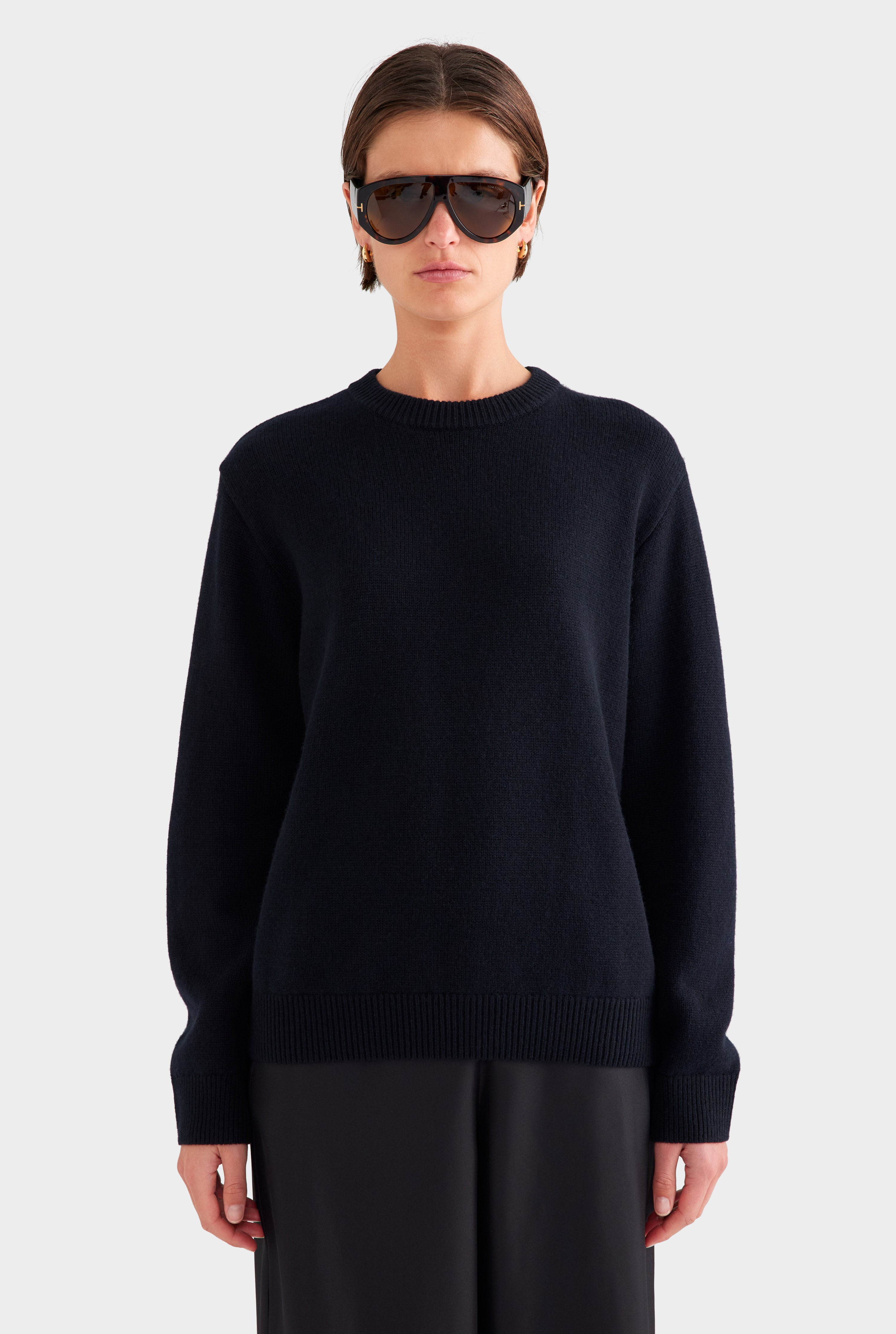 Womens Oversized Wool Cashmere Sweater Black | Venroy | Venroy AU