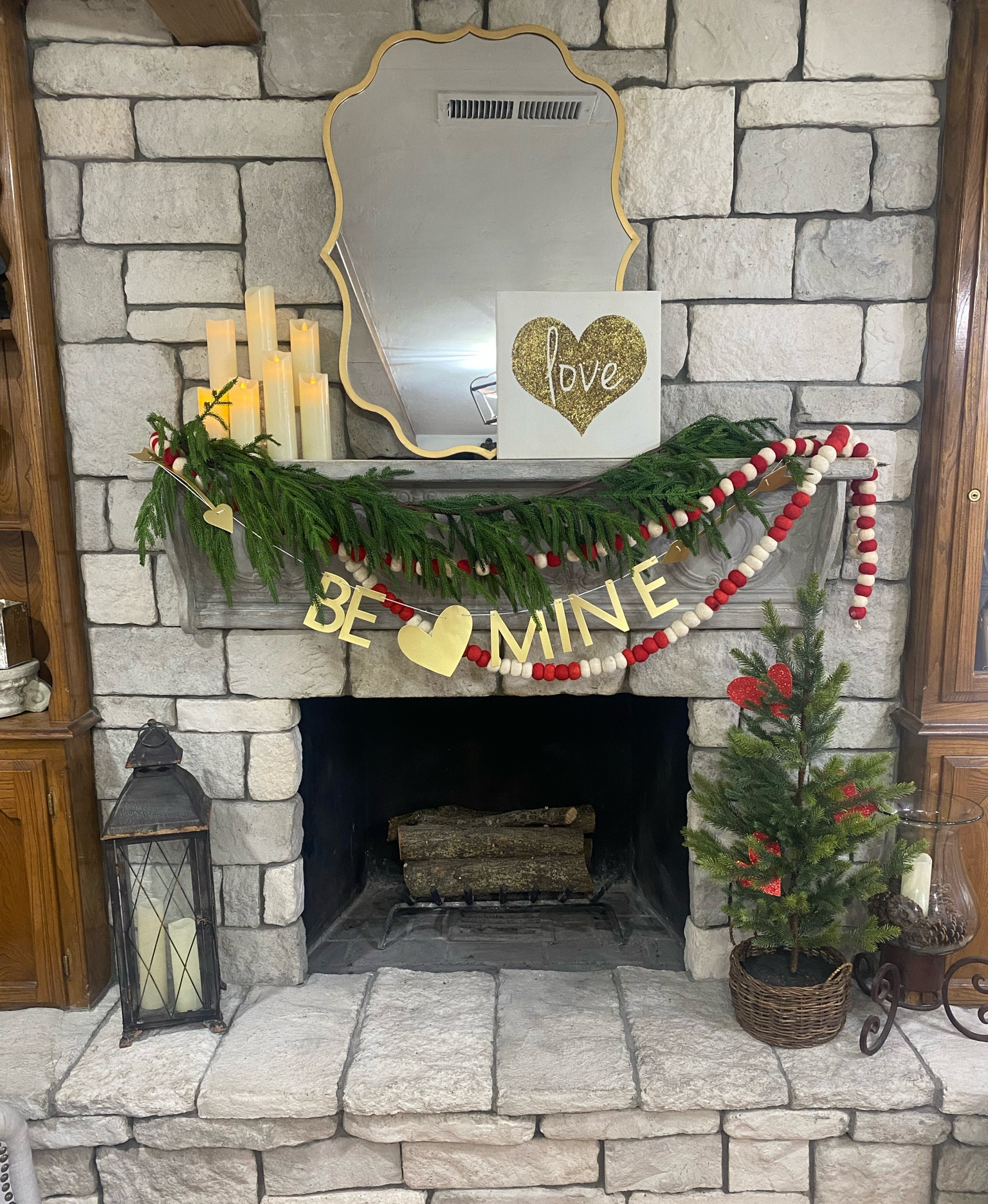 Valentines home decor ❤️

#LTKhome #LTKstyletip #LTKSeasonal