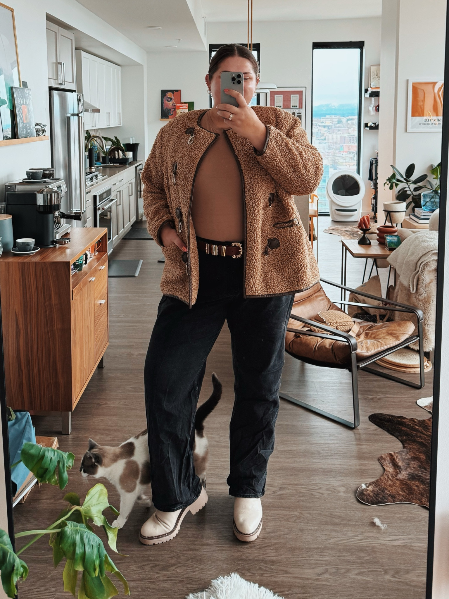 🛍️ My go-to errand-running outfit recipe: Relaxed jeans, comfy bodysuit, and a cozy jacket—easy, comfy, and effortlessly chic. The perfect mix of put-together and practical. 🤎✨ Tap to shop the pieces! #LTKfit #OOTD #LTKCurves

#LTKSeasonal #LTKPlusSize