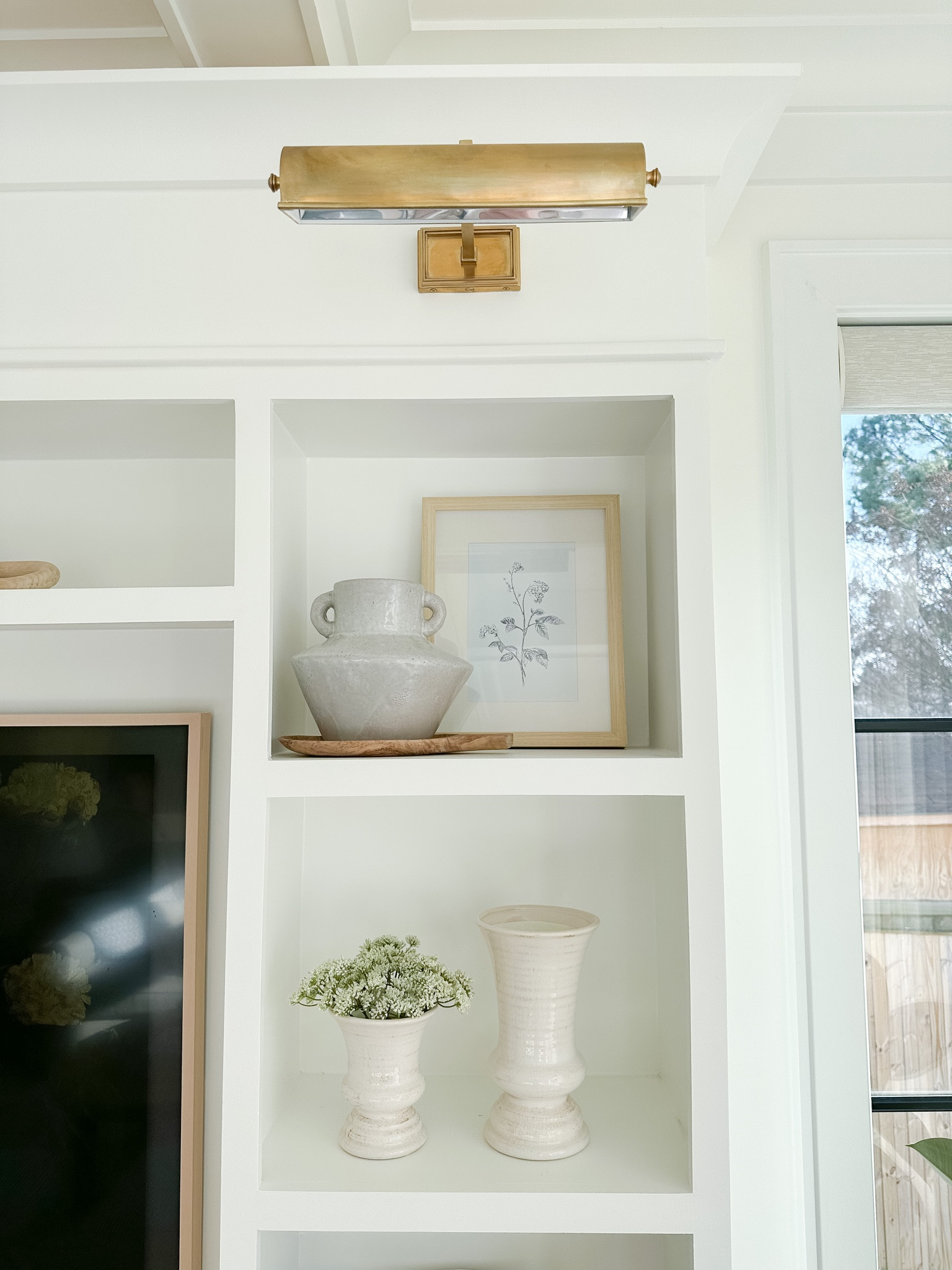 Shelf decor, picture light, shelf styling, floral art, target finds, amazon finds, Amazon home, vase, white vase, frame tv

#LTKhome #LTKFind #LTKunder50