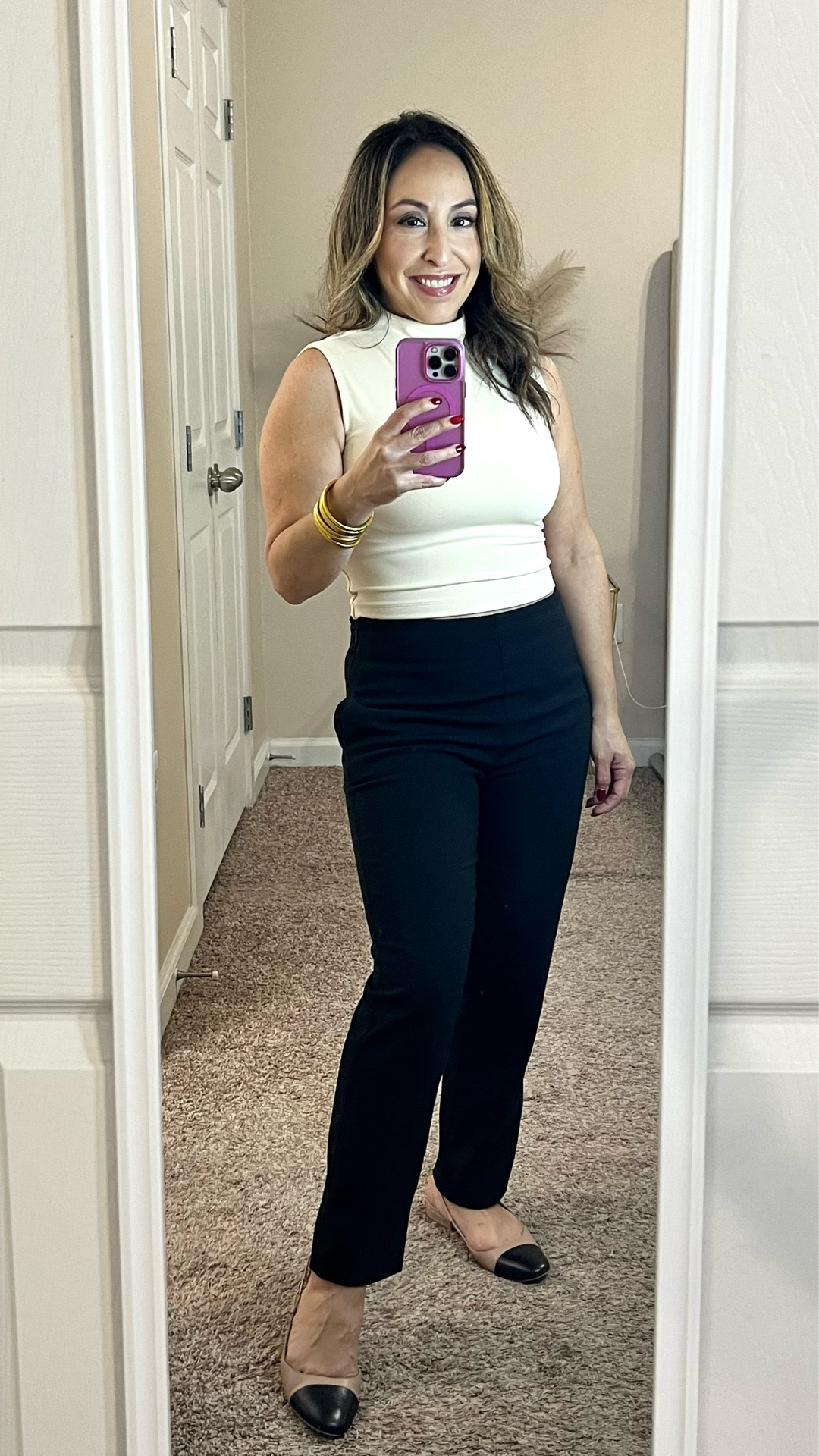 Work fit of the day. These tops are my new favorite basic! Also, flats were a must today! 

#LTKWorkwear #LTKFindsUnder50 #LTKPetite