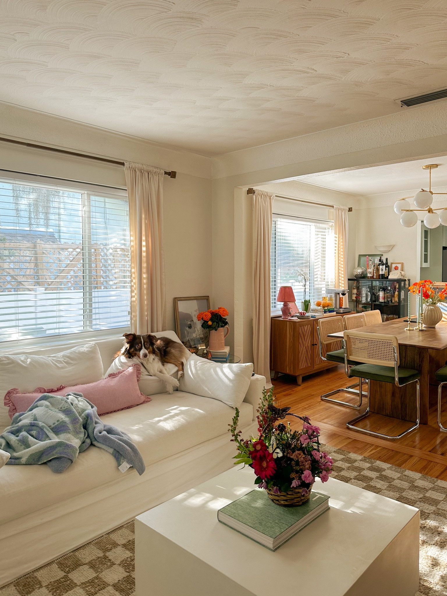 home details 💌 // home decor, cozy home, white couch, dining table, dining room, house decor

#LTKHome