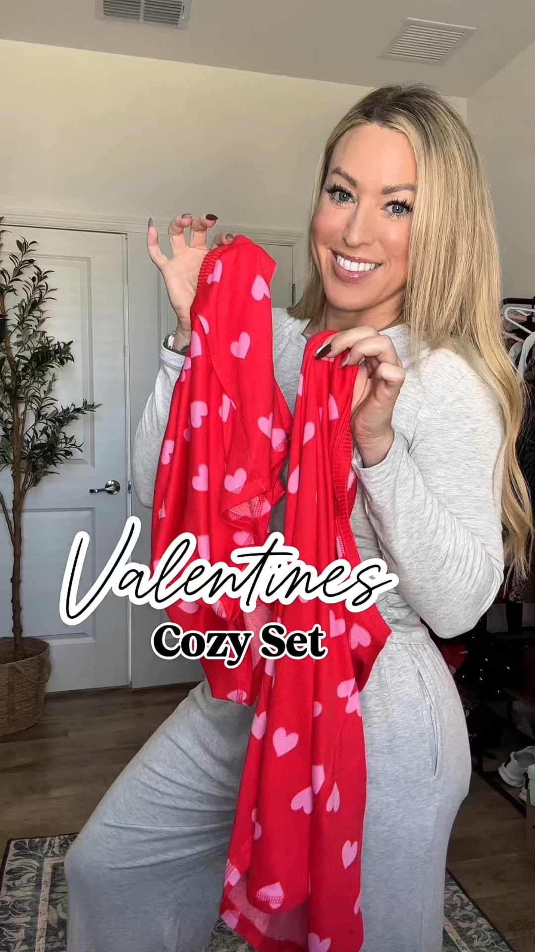 Cozy Walmart Valentine pajama set—soft, comfy, and perfect for a night in 💕

Everything is linked so you can grab them before Valentine’s 👇

#valentinespajamas #walmartfinds #cozypajamas #walmartfashion #valentinesdayoutfit #stayincute #ltkfinds