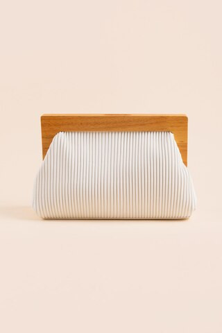 Wendy Pleated Wood Frame Clutch | Francesca's