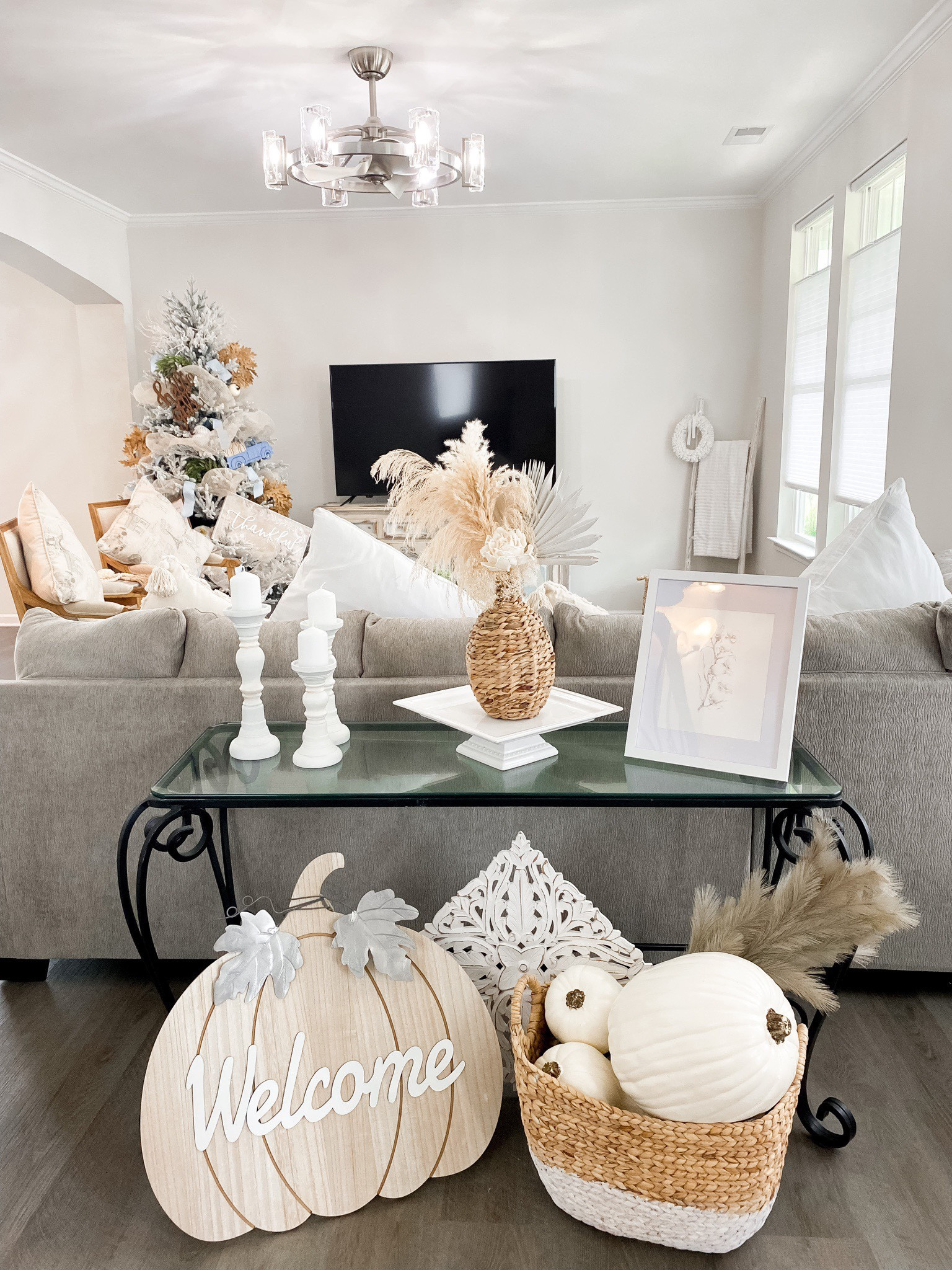 Fall Neutral Tones are my absolute favorite. #fall #decor #falldecor #boho #neutral 

Follow my shop @allaboutastyle on the @shop.LTK app to shop this post and get my exclusive app-only content!

#liketkit #LTKsalealert #LTKhome #LTKSeasonal 
@shop.ltk
https://liketk.it/3Pq67

#LTKhome #LTKfamily #LTKU