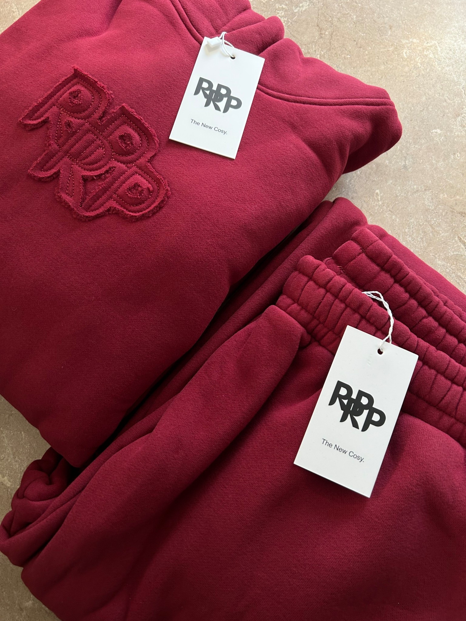 https://ratherpeach.com/

Use code ‘ Brook ’ 