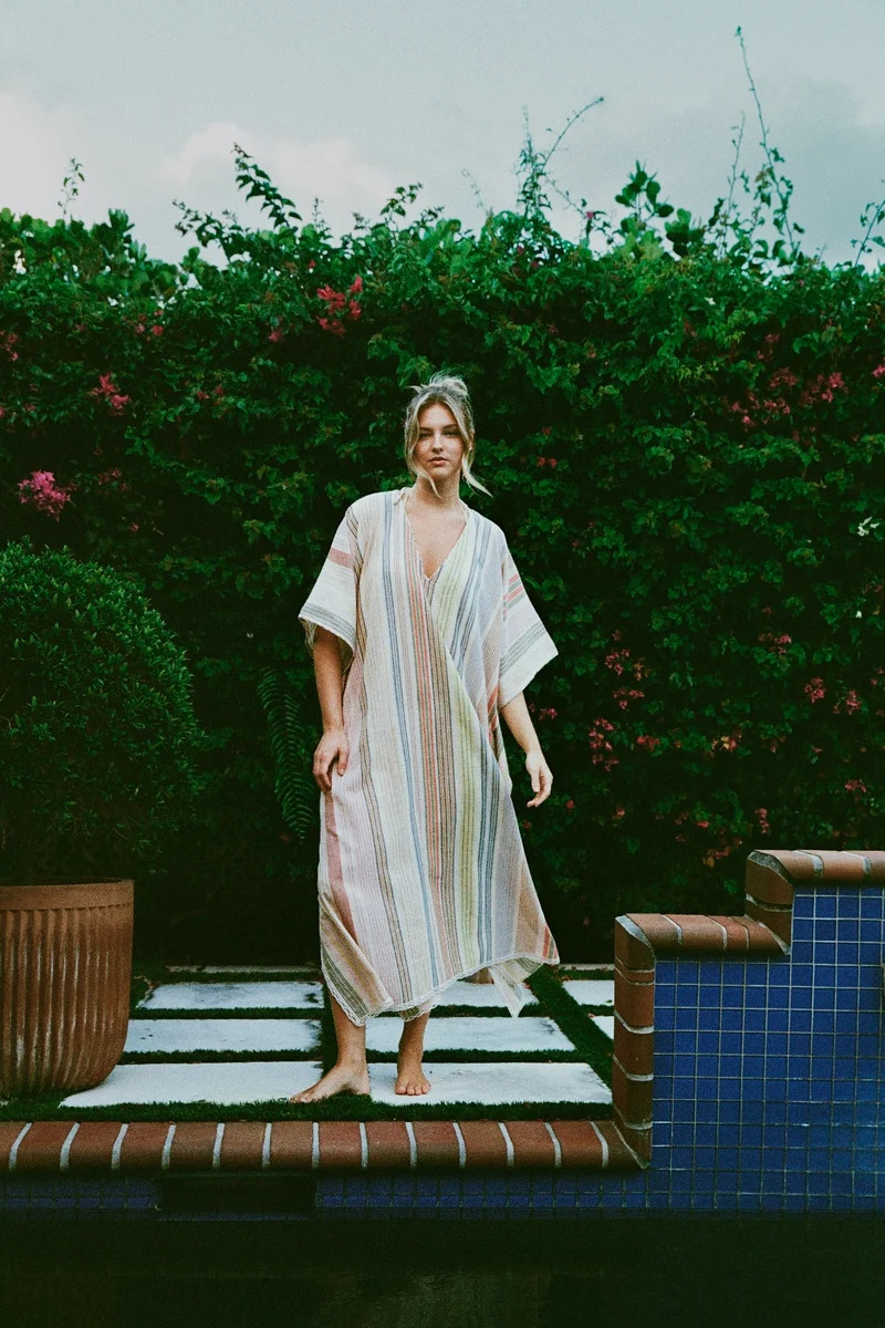 V-Neck Beach Kaftan Long \u2013 Kaftan \u2013 by SUE SARTOR | SUE SARTOR