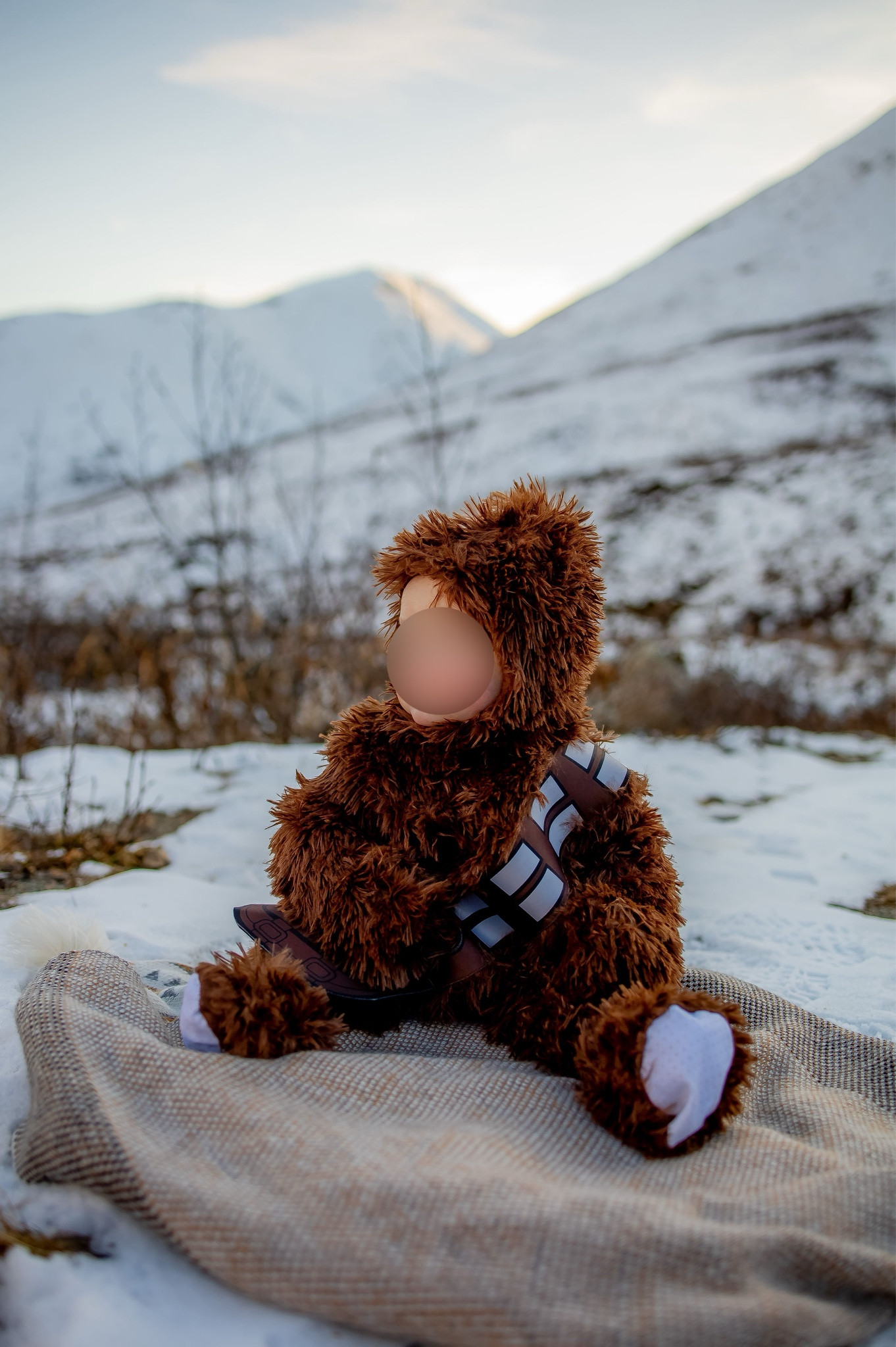 Family photoshoot | family photos | Family photoshoot ideas | Family outfits | Family cosplays | Star Wars family outfits | Star Wars family photoshoot | Star Wars | Princess Leia on Hoth inspired outfit | Han Solo on Hoth inspired outfit | Chewbacca on Hoth inspired outfit | Princess Leia | Princess Leia cosplay | Princess Leia costume | Princess Leia Hoth | Han Solo | Han Solo cosplay | Han Solo costume | Han Solo Hoth Star Wars inspired outfit | Chewbacca | Chewbacca cosplay | Chewbacca costume | Chewbacca Hoth Disney inspired outfit | Star Wars | Lightsaber | Nerd | Fangirl | Disney bound | Disney | Star Wars girl | Star Wars cosplay | Star Wars costume | Toddler costume | 

#LTKFamily #LTKFindsUnder50 #LTKFindsUnder100