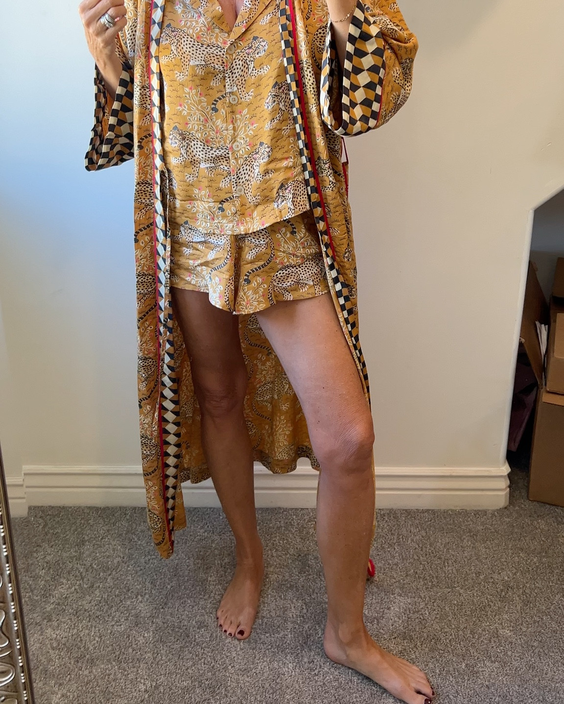 🚨promo codes
15% off with code DARCY l15

This beautiful two piece satin set in the Bagheera  in the Ink color
Runs big size down
💯% organic pjs

Today SALE $98 pj set on the cotton


#LTKVideo #LTKStyleTip #LTKSaleAlert