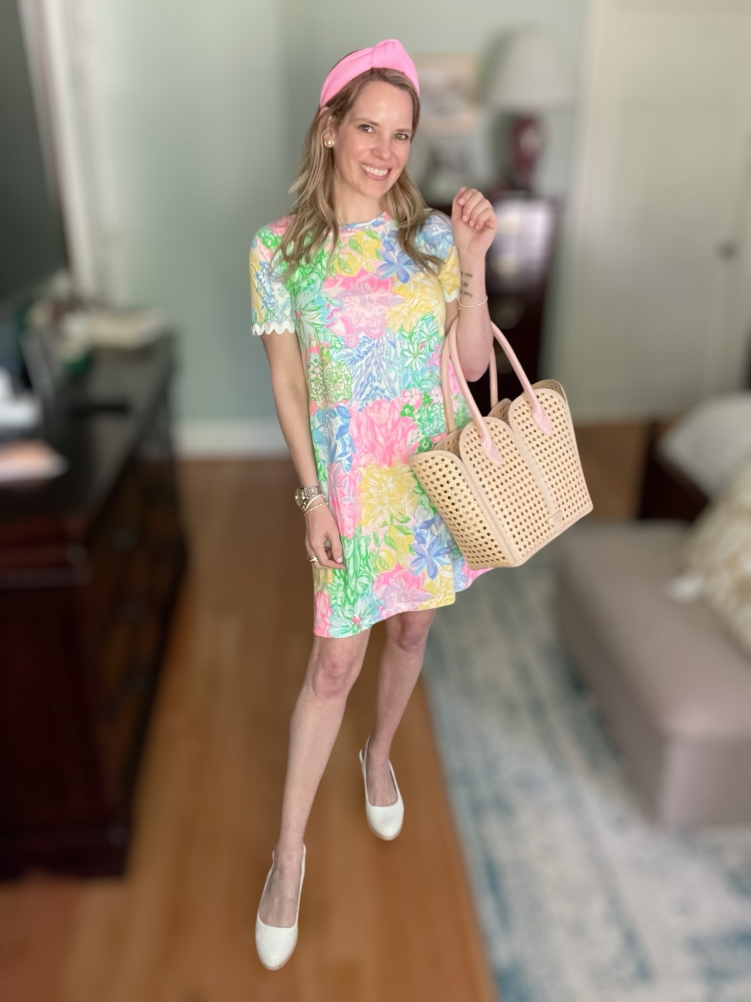 ASHLEYBA for 10% off Melinda Maria jewelry + free 1” diamondette hoops with $115 purchase through 4/15! ✨💎

Nothing says sunshine-ready like the Lilly Pulitzer Cody Dress 🌸 This easy-breezy shift is bursting with bold tropical florals in the happiest colors—perfect for your next beach vacation, spring brunch, or colorful everyday moment ☀️

The short sleeves with scallop trim detail add a sweet, feminine touch 🎀 while the relaxed fit keeps it comfy and flattering. I styled it with white flats, my woven scallop tote 👜, and a bright pink headband for that signature preppy vibe!


Lilly Pulitzer Cody Dress 💐, tropical floral shift 🌴, colorful spring outfit 🌺, preppy vacation style 👒, comfy resortwear, short sleeve shift dress, feminine spring fashion, Lilly travel look ✈️

#LillyPulitzer #LillyCodyDress #LTKSpring #PreppyStyle #ColorfulFashion #SpringStyle #LTKVacation #TropicalStyle #LTKResort #WovenBag

#LTKFindsUnder50 #LTKFindsUnder100 #LTKOver40