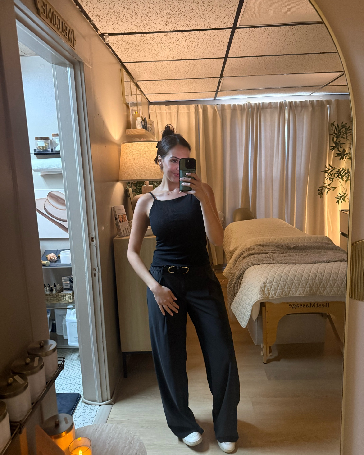 🖤 tank XS. pants S.

#LTKootd
