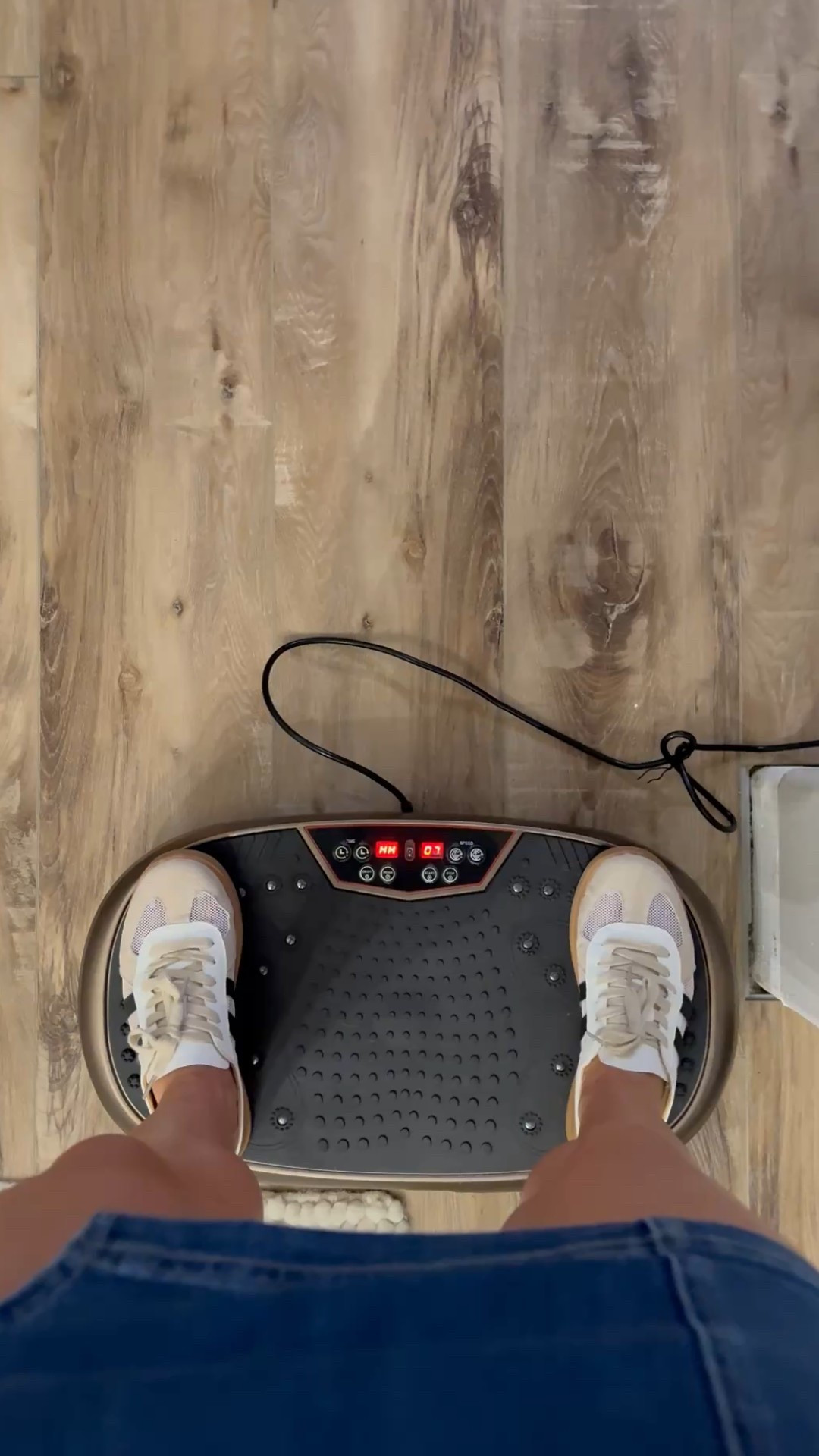 Been using this vibrations plate for 4 days. Love it! I’ve seen a difference in inflammation. Would make a great gift.

#LTKGiftGuide #LTKdayinmylife #LTKfitnessgoals