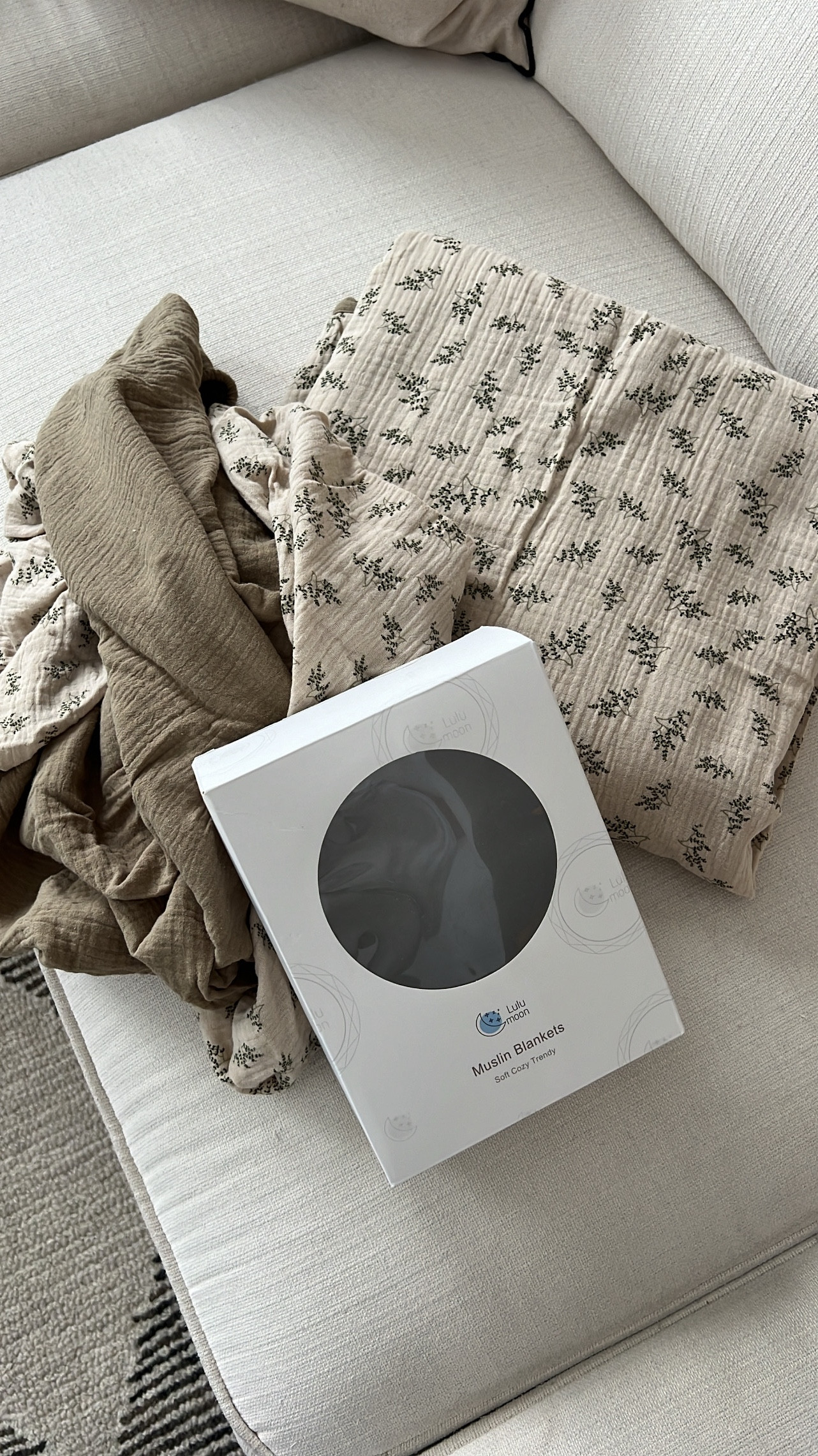 The most stunning muslin baby blanket from Amazon 🥹 I want them all!! Would make such a good baby shower gift 🍼

#LTKcanada #LTKbaby #LTKgiftguide