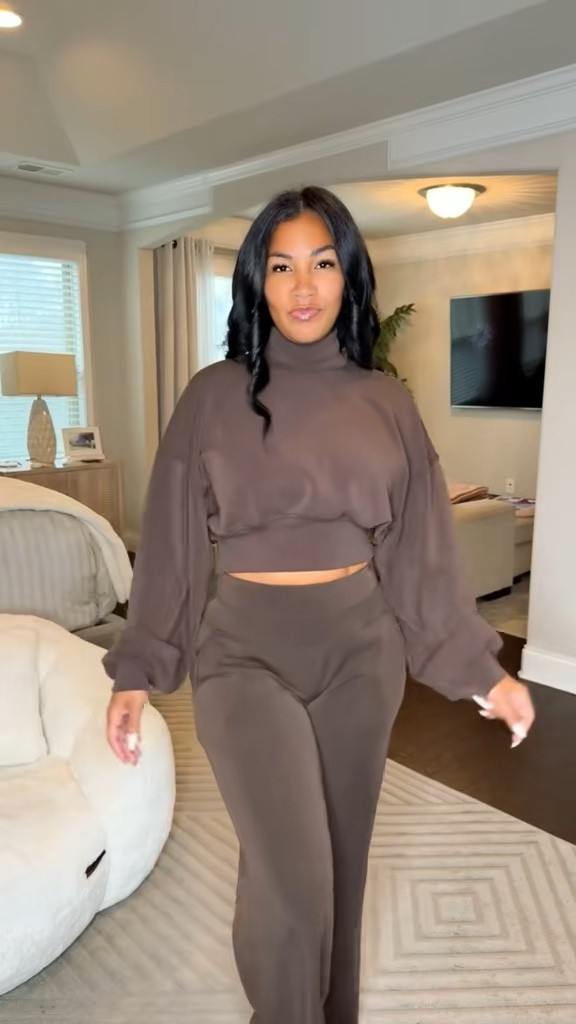 It’s giving casual chic … bomb quality too 🤞🏽! #shoptutuslook #casuallooks

#LTKootd