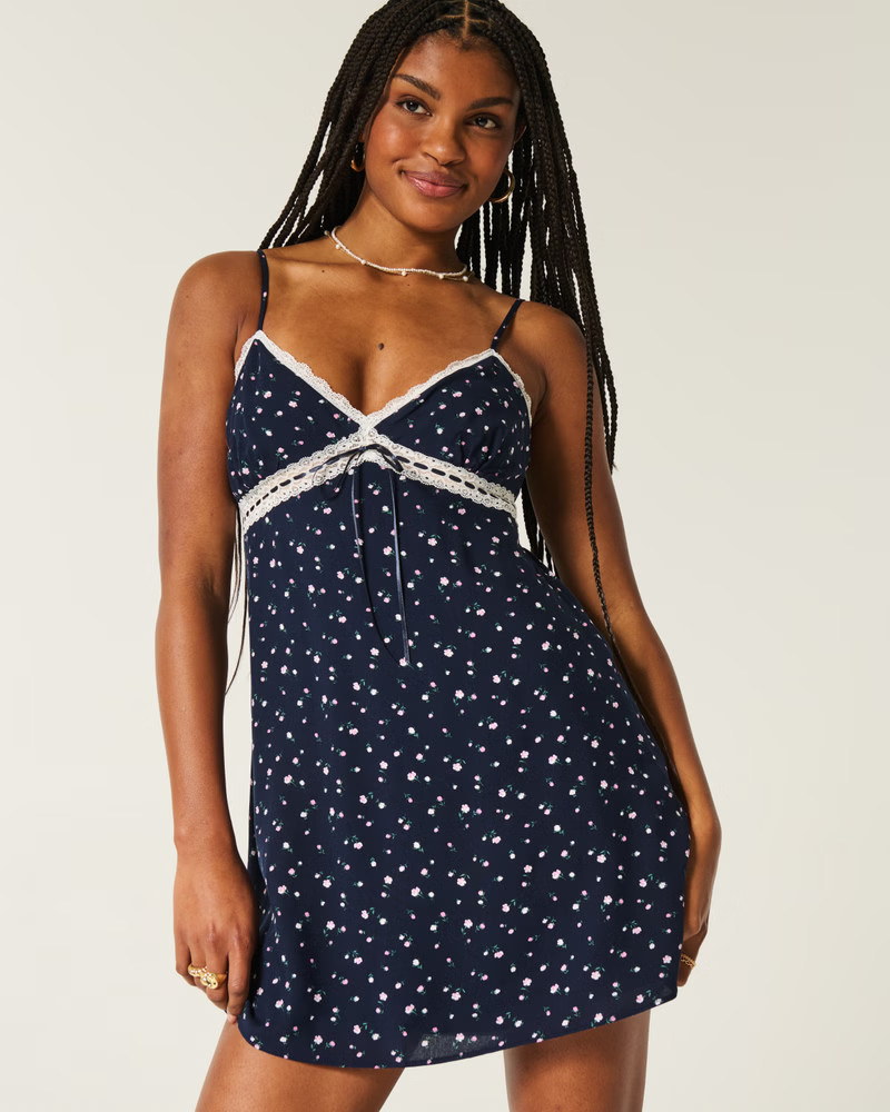 Lace Detail Slip Mini Dress | Hollister (US)