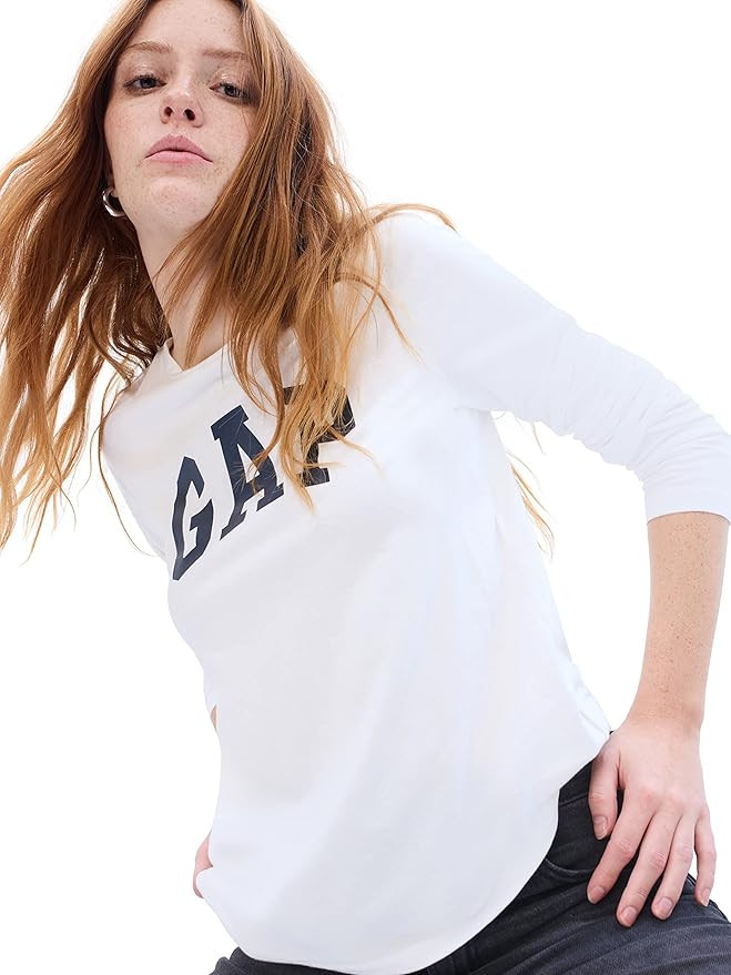 GAP Women's 2-Pack Long Sleeve Logo Tee T-Shirt | Amazon (US)