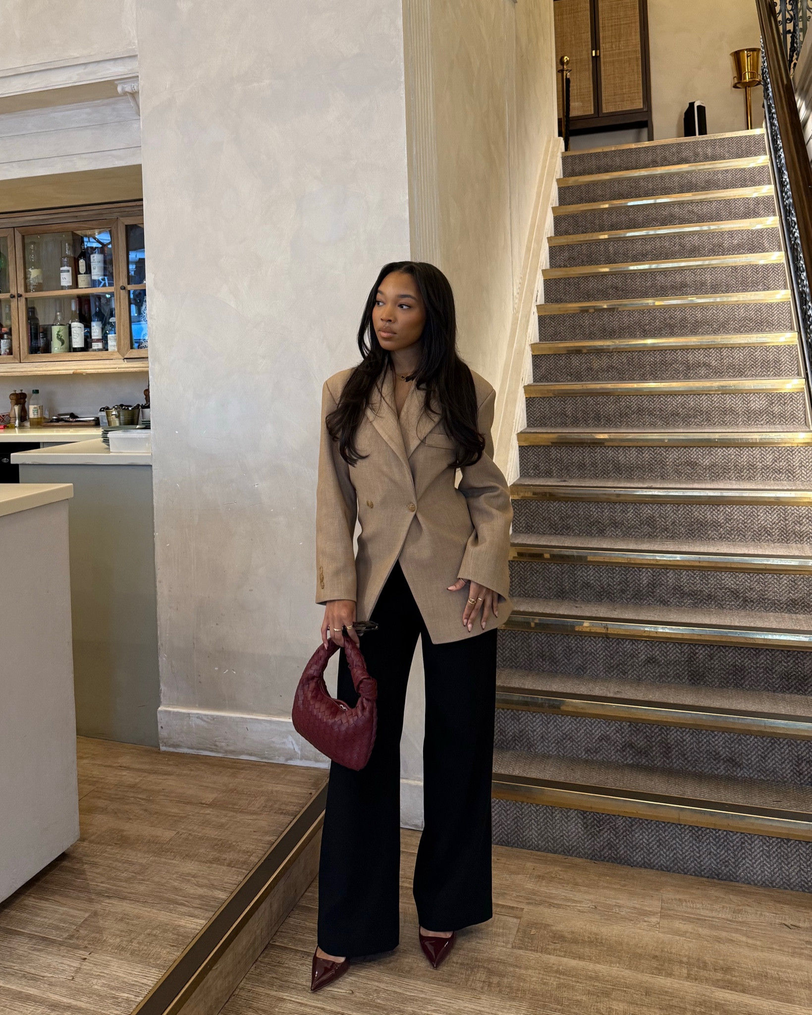 Coffee shop ootd 

Blazer from Source Unknown - NANGY DOUBLE BREASTED CINCHED BLAZER, TAN BEIGE 

Bag from Hello Vichy - Mini Medellin Bag in bordeau

#LTKmodest #LTKstyletip #LTKworkwear