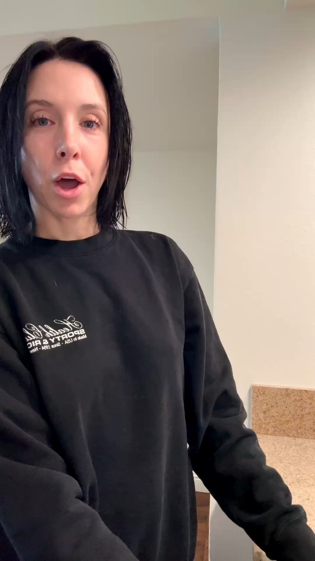 blue jean baby, casual outfit #malfit #jeans #denim #shorts #sweatpants #causaloutfit #travel #traveloutfit 

#LTKdayinmylife #LTKgrwm #LTKootd