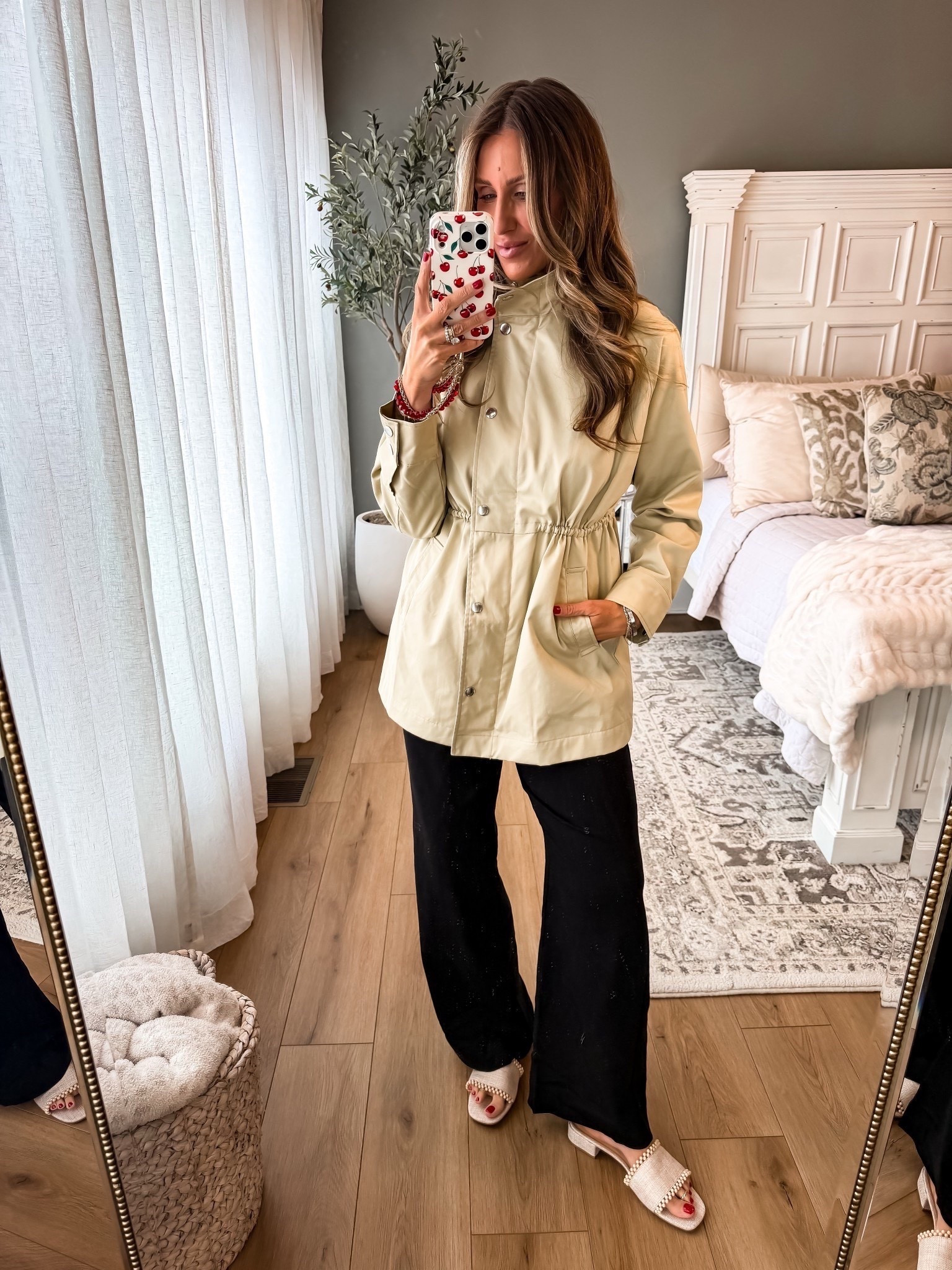 Look for less jacket, aritzia look for less, spring rain coat, themominstyle 
Size medium 

#LTKSeasonal #LTKTravel #LTKootd