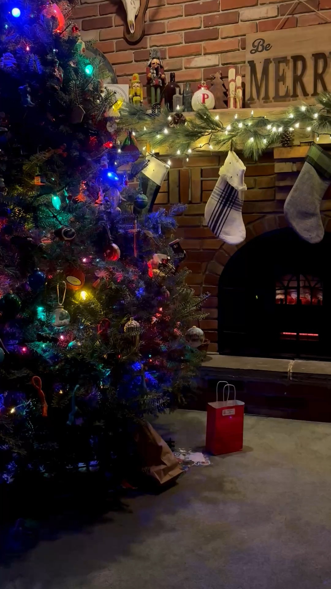 Can’t believe it’s Christmas Eve 🥰✨🎄💫

#LTKHome #LTKmomlife #LTKHoliday