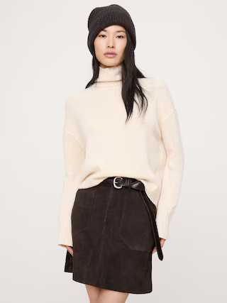 Relaxed Cashmere Turtleneck Sweater | Banana Republic (US)