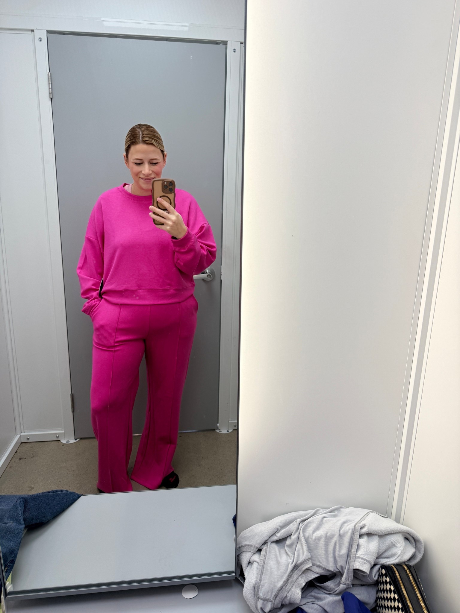 Walmart Scoop set! I want it in every color! 

#LTKootd #LTKMidsize #LTKFindsUnder50