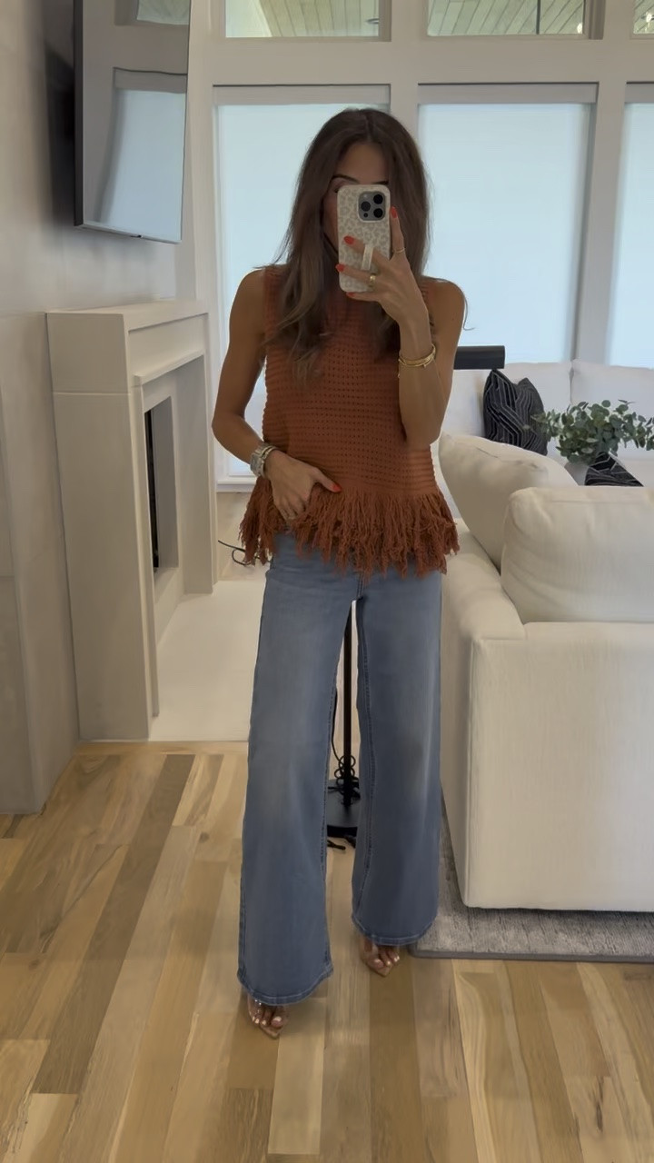 Affordable wide leg jeans that actually fit WELL and petite friendly and one sale under $20 size 00s or 00 fall outfit target jeans

#LTKPetite #LTKootd #LTKSaleAlert