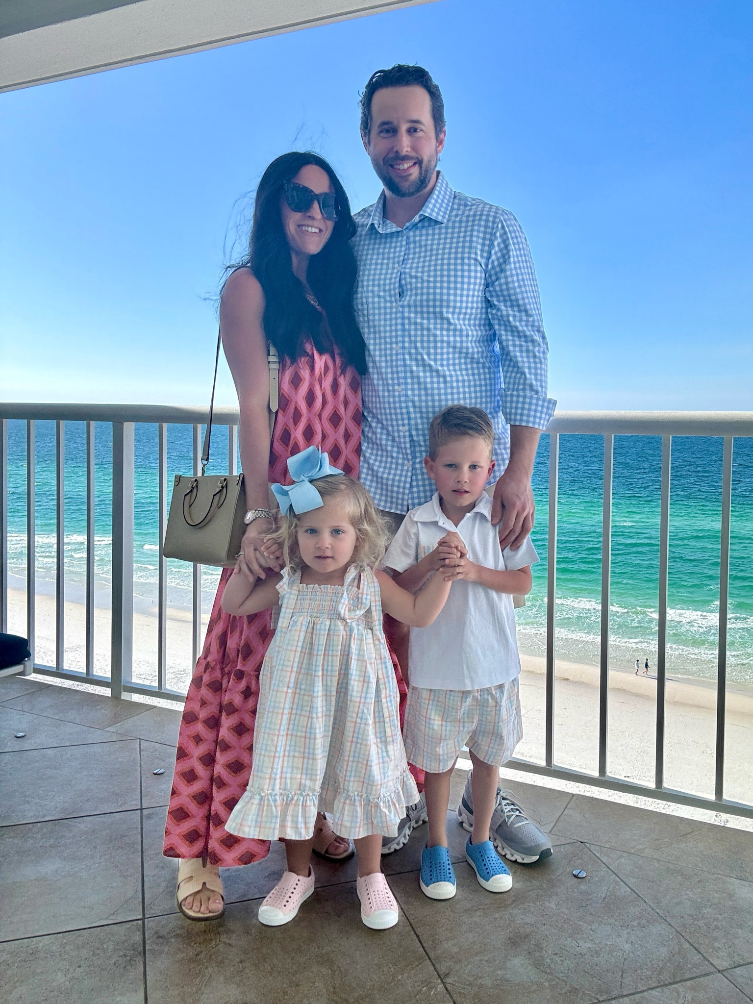 Mizzen+Main code: HILLARY20