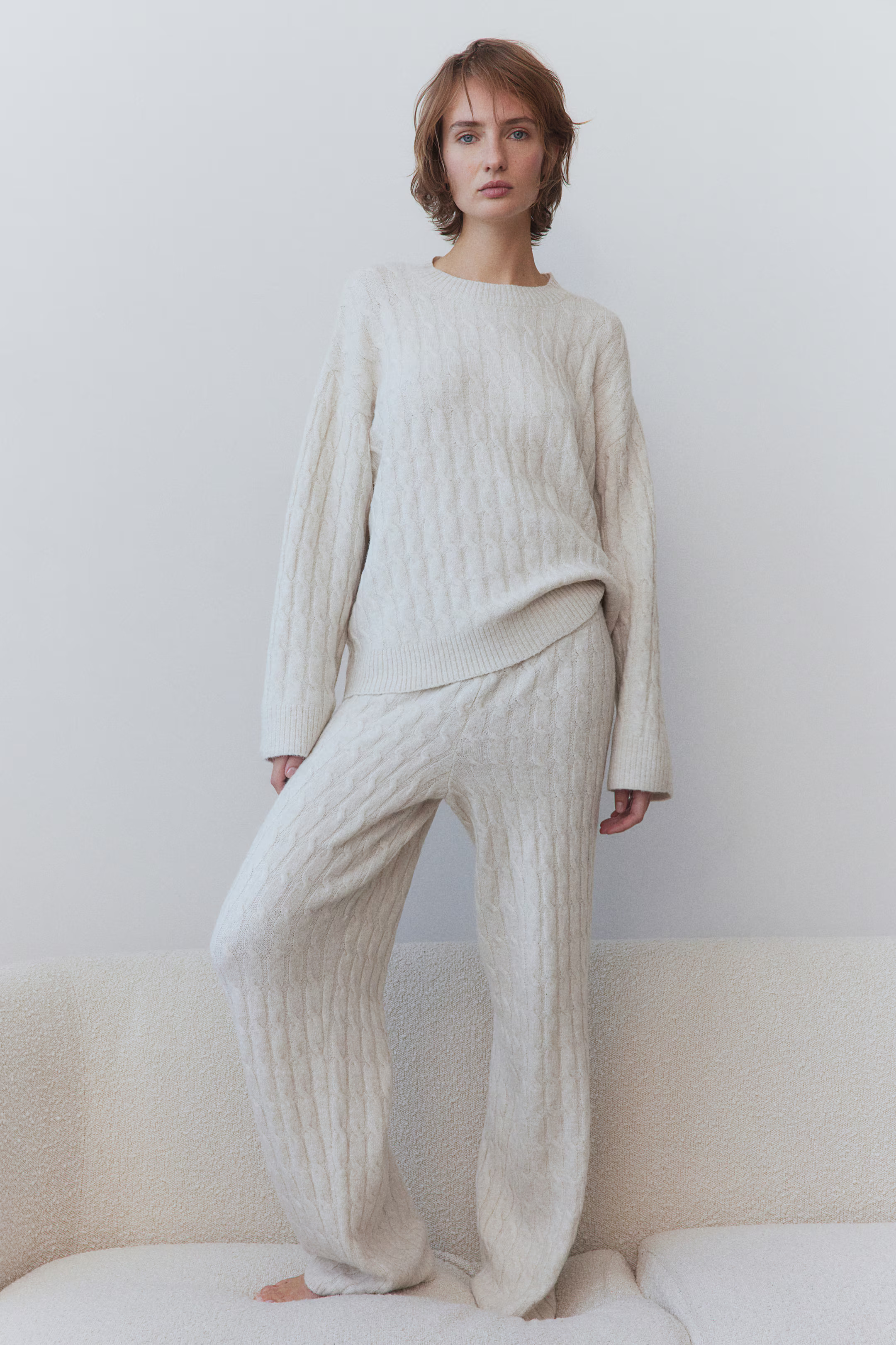 Cable-knit trousers - Natural white - Ladies | H&M GB | H&M (UK, MY, IN, SG, PH, TW, HK)