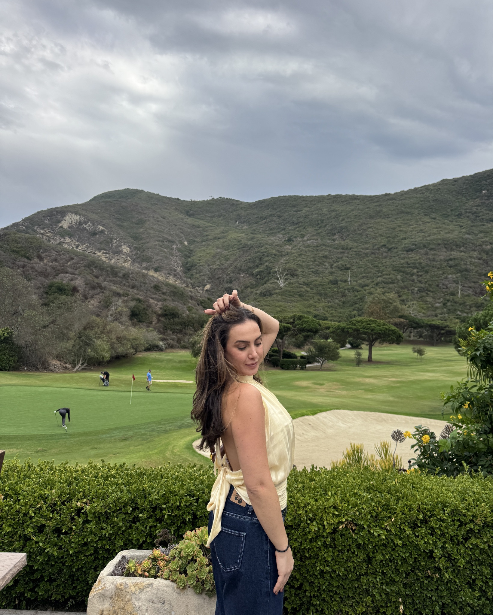 On the field 🌟🏆 jeans are White Fox
