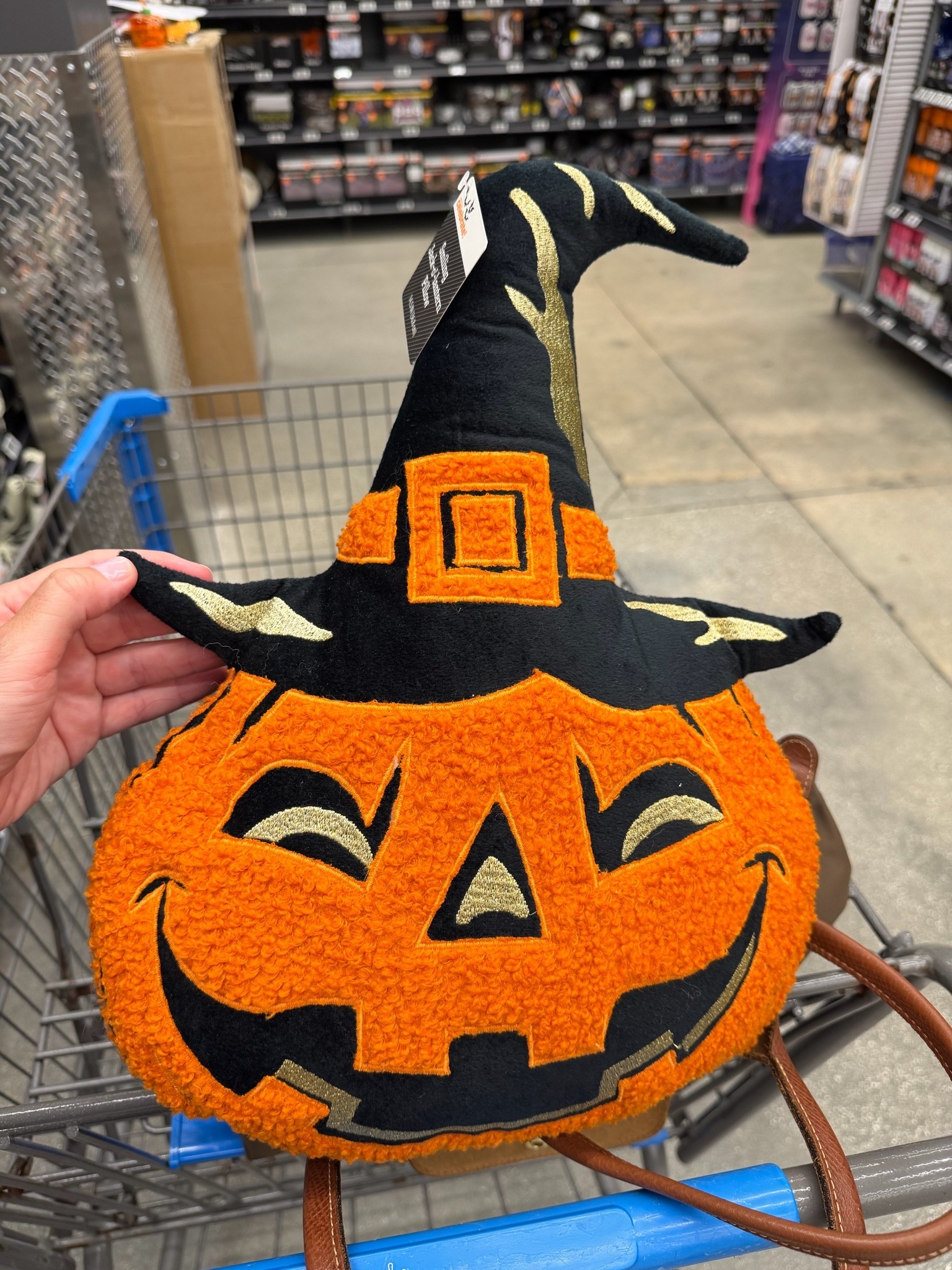 Walmart Halloween

#LTKSeasonal #LTKHome