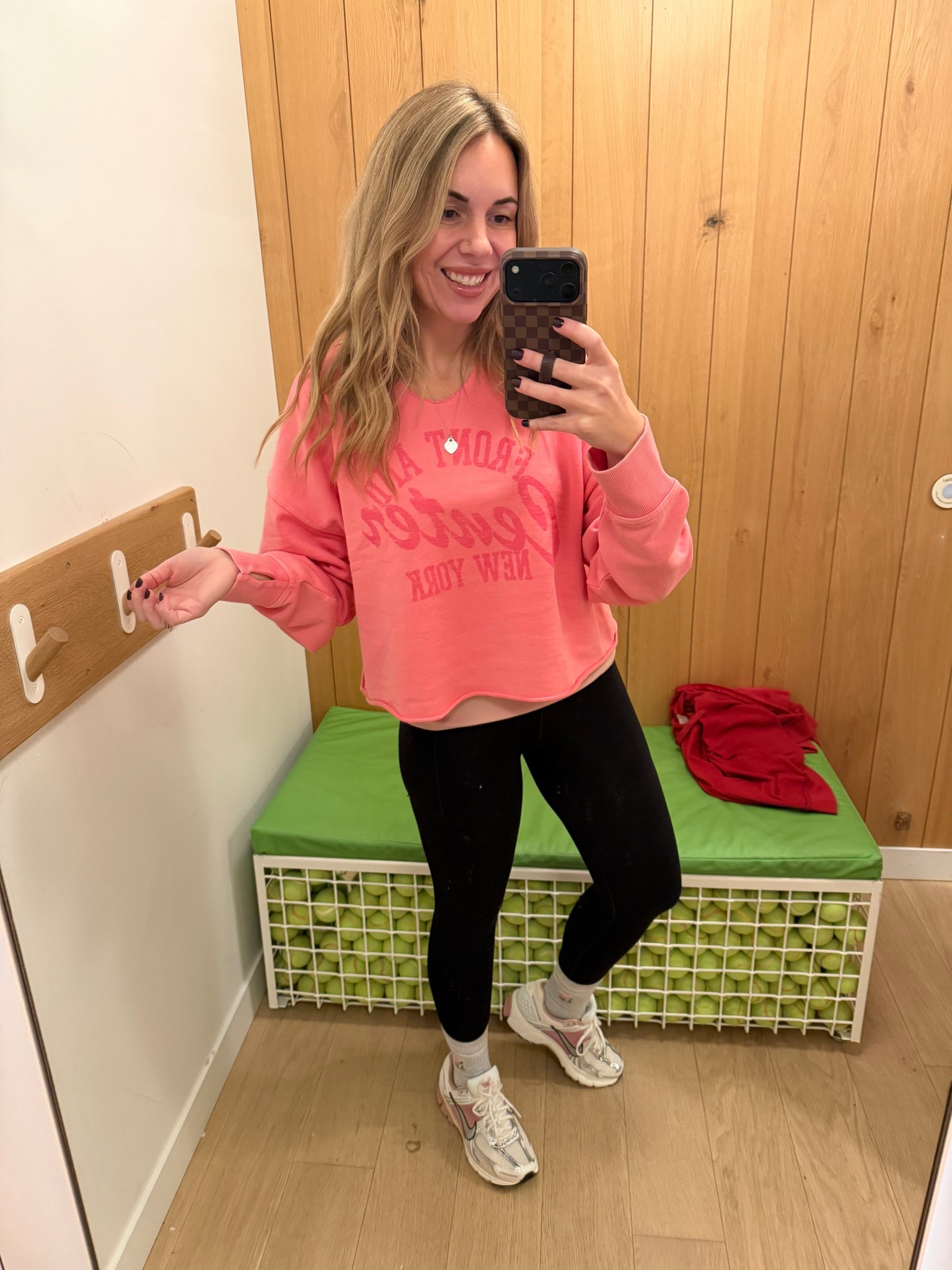 Runs tts! Is is a small in both. 