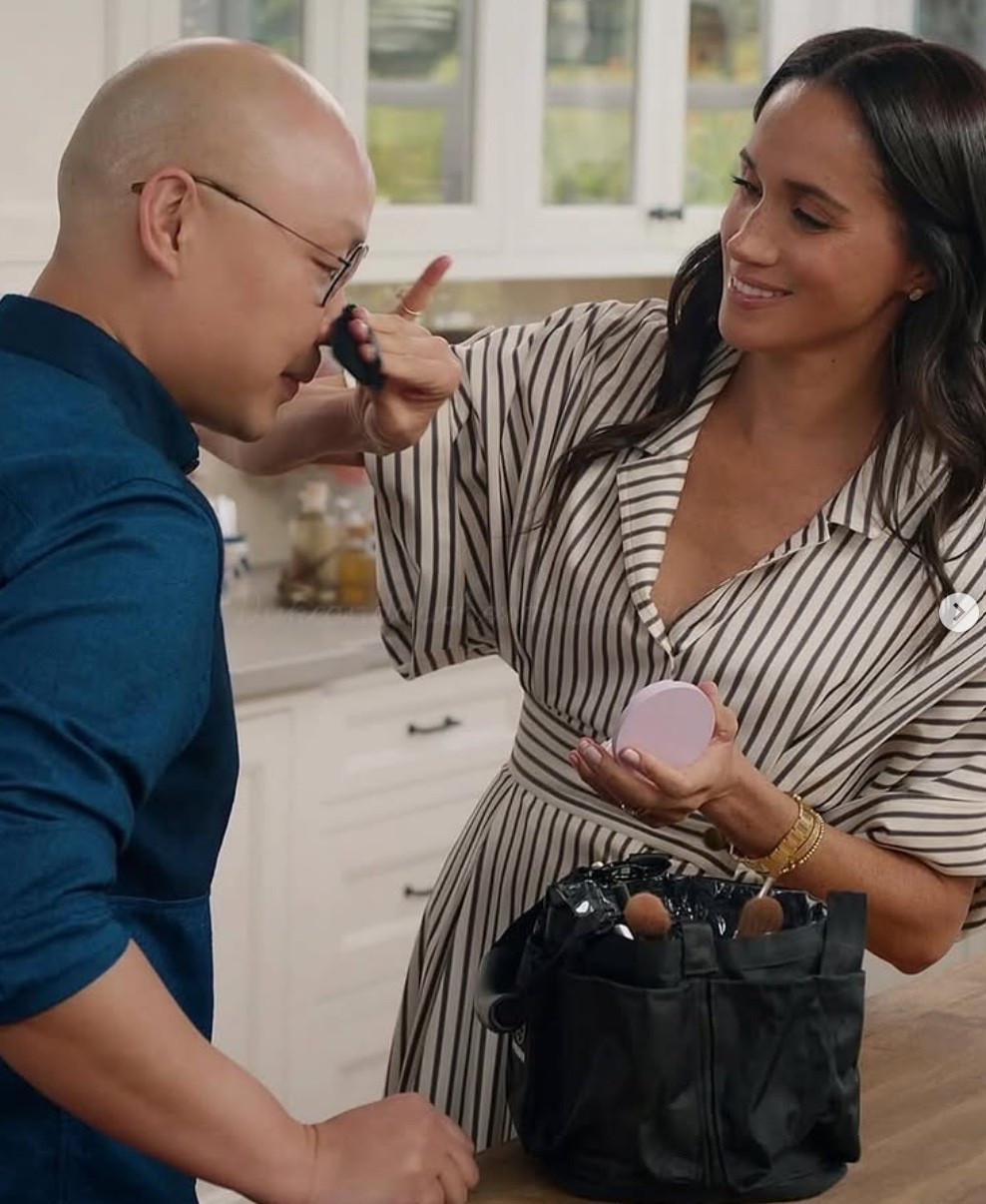 With love Meghan
Meghan Markle
Netflix
Celebrity Style
Look for less
Stripe dress

#LTKFindsUnder100 #LTKStyleTip