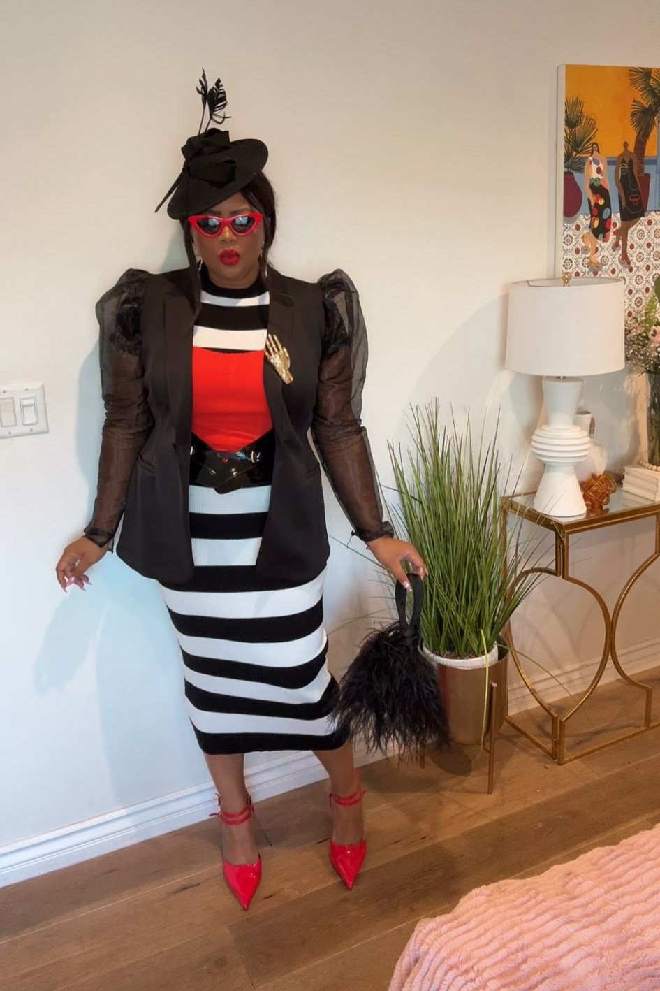 Same base, 7 looks. Day 3!  Switched it up with bold Red corset, and patent leather handmade belt. Love the drama of a femme fatale! 

#LTKplussize #LTKshoecrush #LTKmidsize