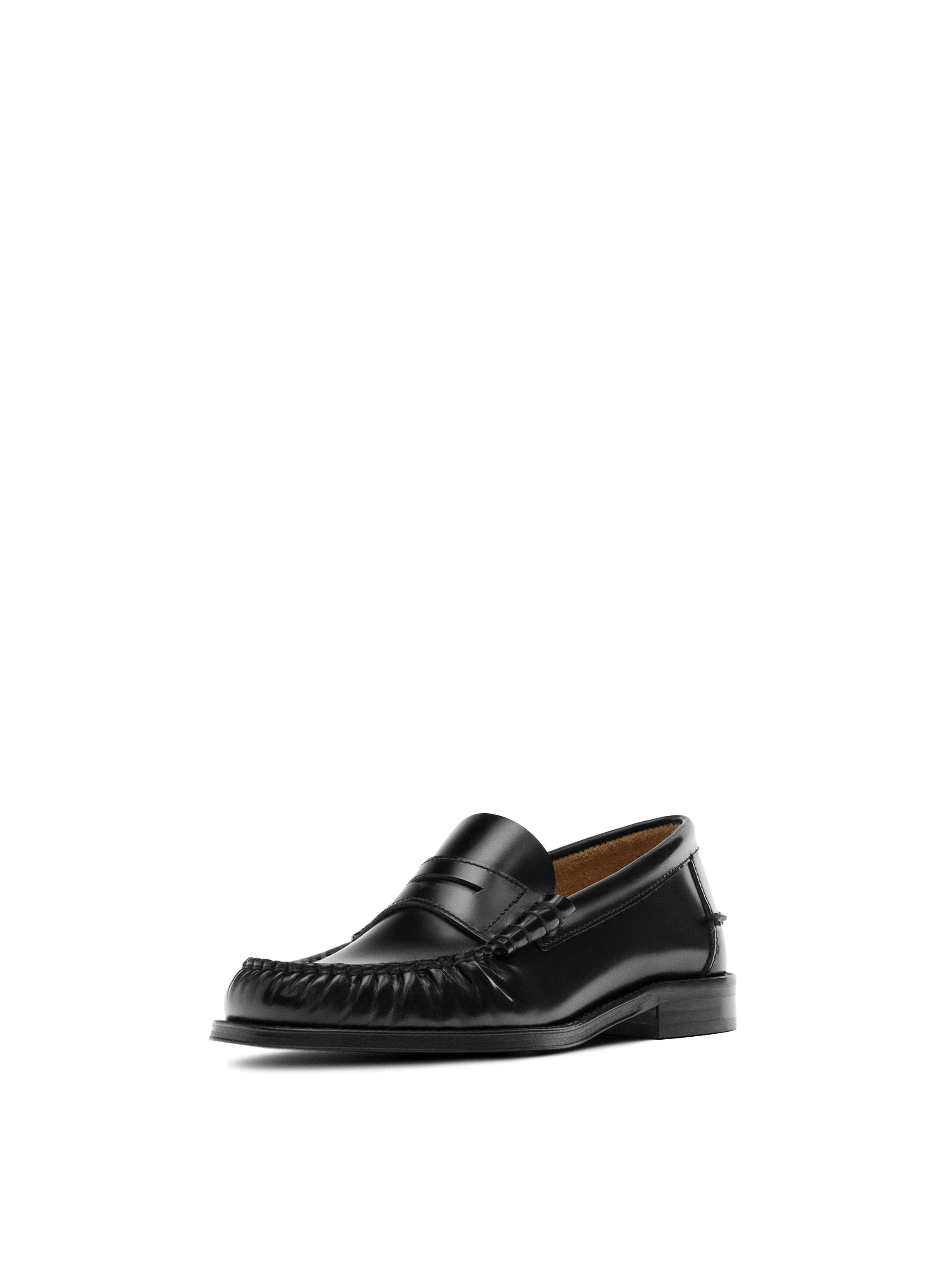 Leather loafer - BLACK | Massimo Dutti UK