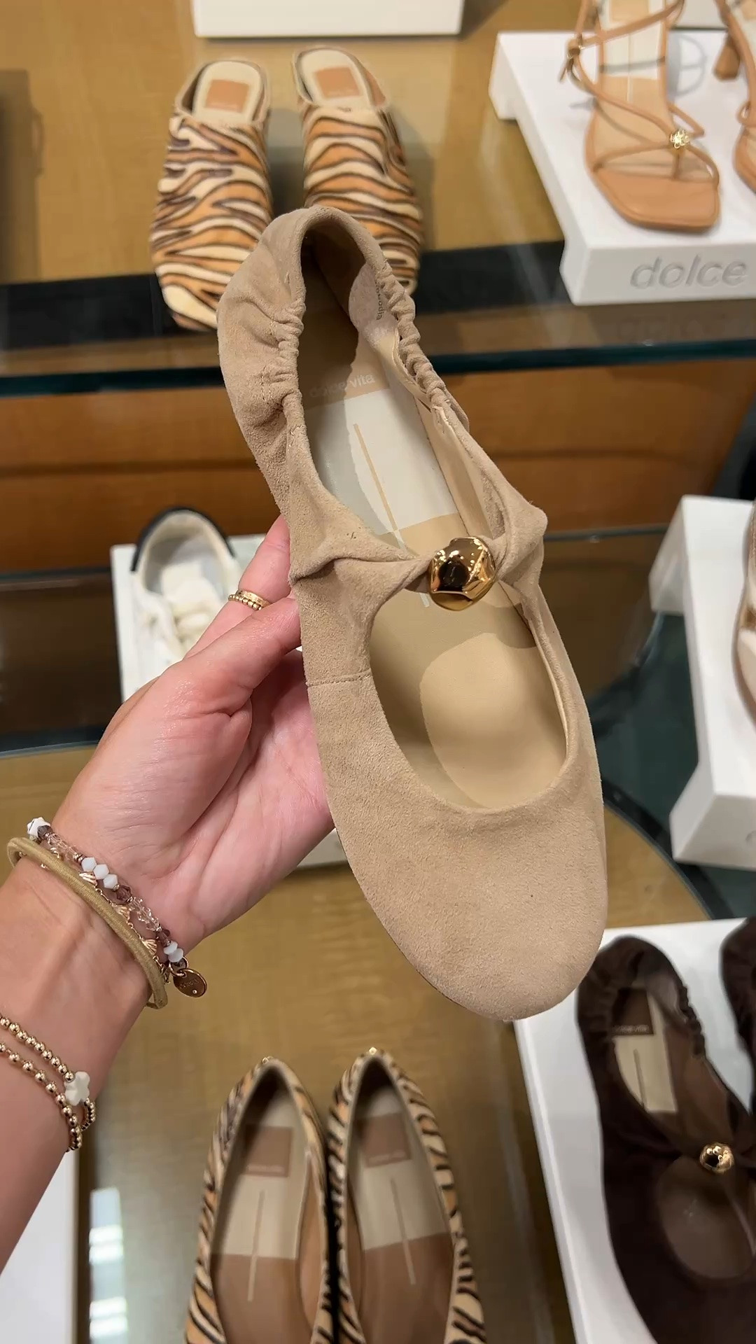 // dolce vita Mary Jane ballet flats for fall // Mary Jane flats for fall // neutral flats for fall // suede neutral flats //

#LTKootd #LTKSeasonal