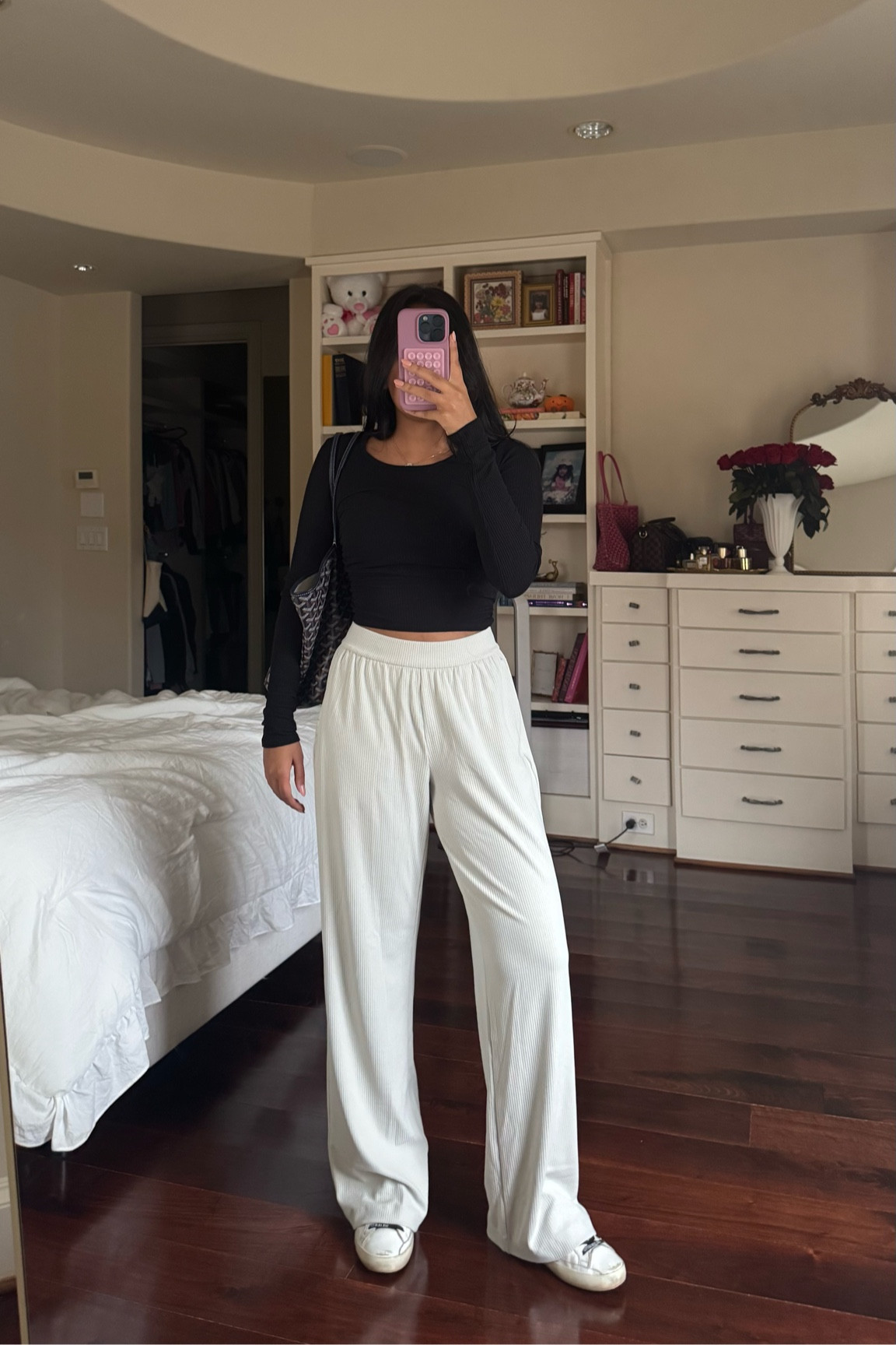 Comfy outfit idea. Alo shirt. #outfit #fit #OOTD #comfyoutfits #outfitinspo #outfitideas #outfitinspiration

#LTKActive #LTKFitness #LTKStyleTip