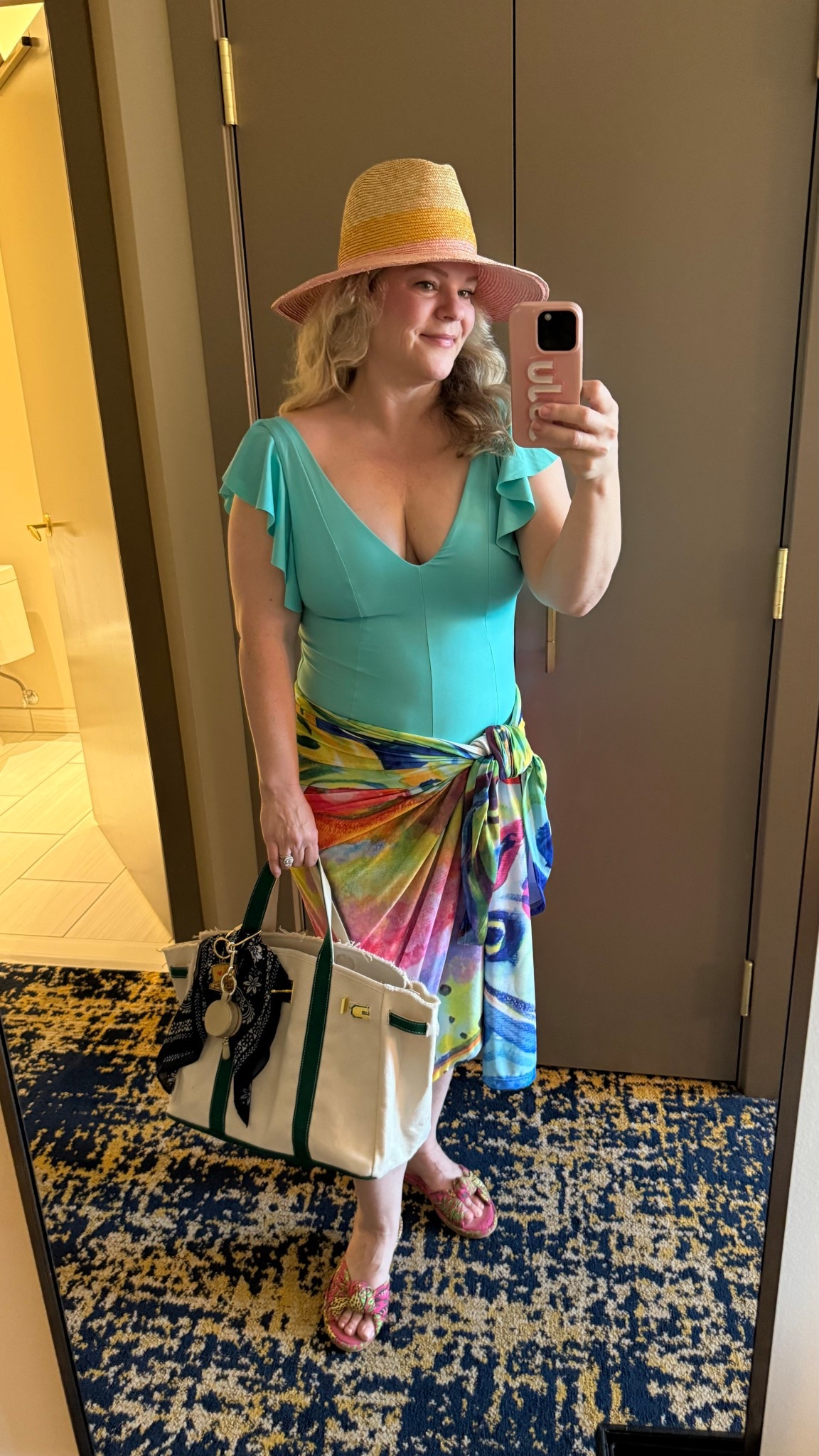 Vegas pool day look. This swimsuit is on major sale.