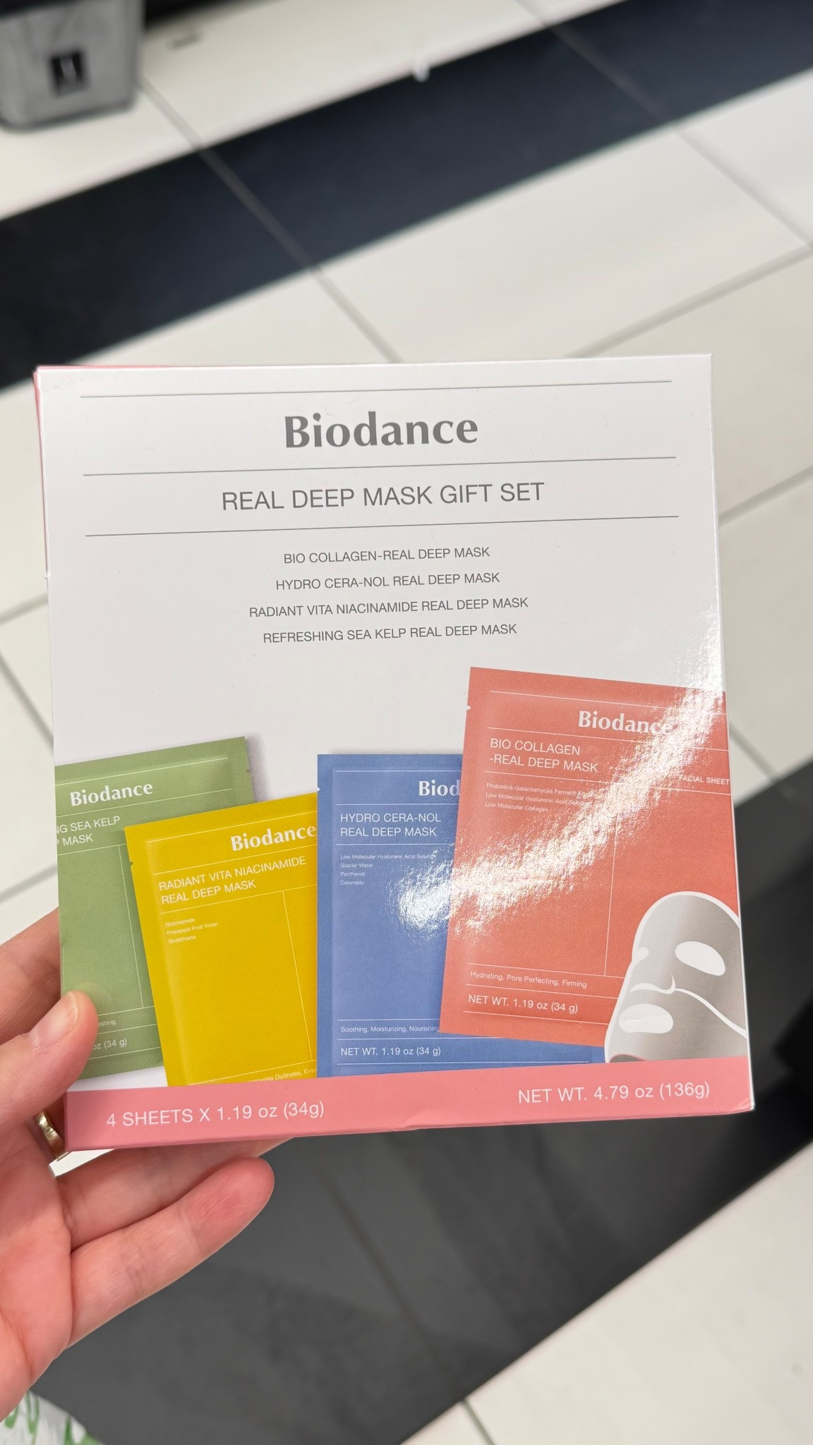 If your skin isn’t feeling its best because of the seasonal change, indoor heating, and cold outdoor temps—this is the perfect mask for you.


Biodance Real Deep Mask Set – 4 Skin Rituals 🌿✨

• Bio Collagen (Red): Firms + hydrates with collagen & galactomyces
• Hydro Cera-Nol (Blue): Soothes + nourishes with ceramide & hyaluronic acid
• Radiant Vita Niacinamide (Yellow): Brightens with niacinamide, vitamin C & glutathione
• Refreshing Sea Kelp (Green): Detoxes + refreshes with mineral-rich kelp


Each mask is 34g of skin-loving comfort.
Perfect for cozy nights in or gifting glow.

#LTKOver40 #LTKHoliday #LTKBeauty