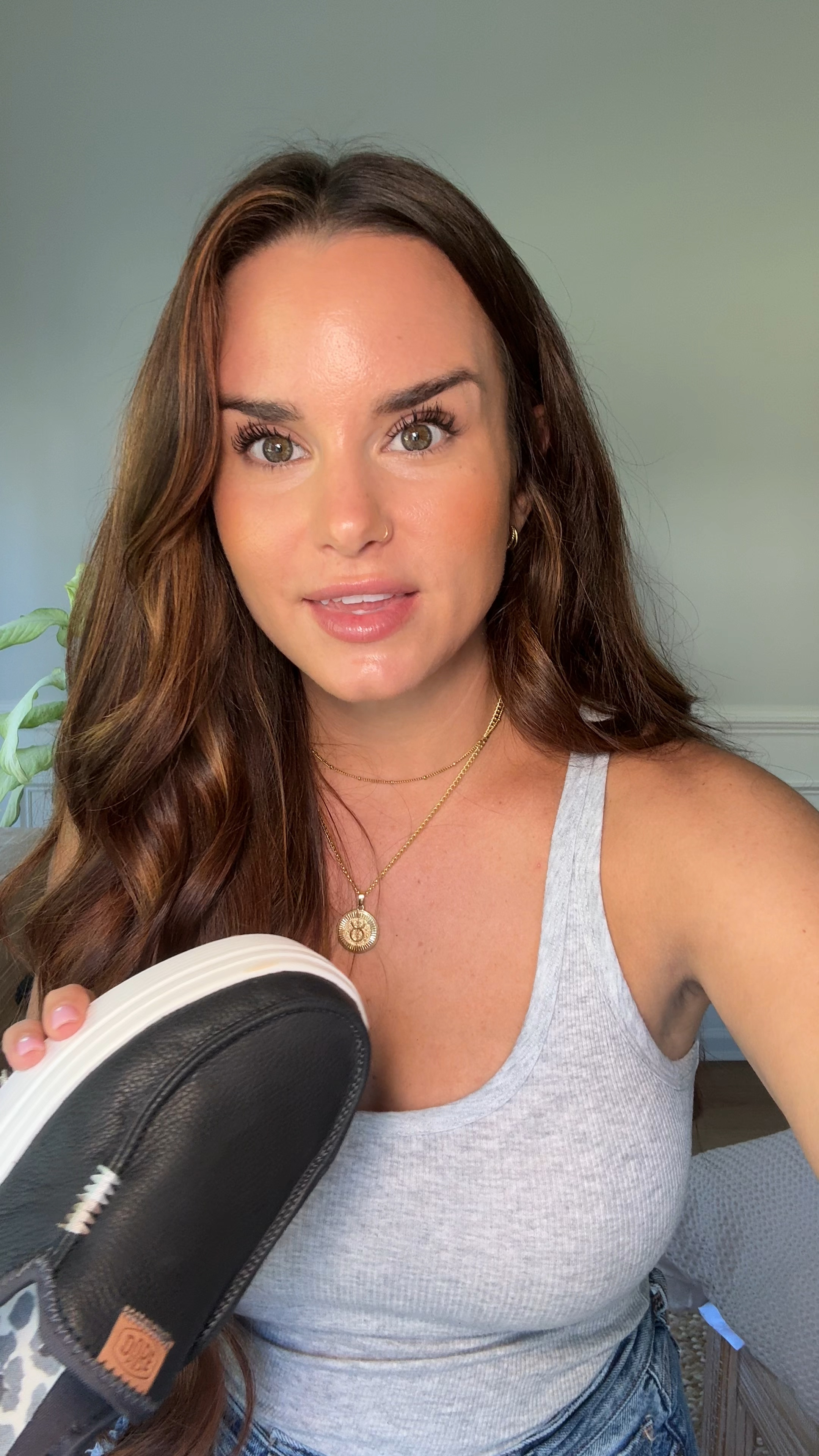 👟✨ Step up your style with the Austin Lift Leather shoes! Sleek, comfortable, and perfect for any occasion, these shoes are designed to keep you looking and feeling great all day. Ready to elevate your wardrobe? 🛒 Grab yours now!

#AustinLift #StylishComfort #TayBeckerBeauty #TaylorBecker #TaylorBeckerBeauty

#LTKShoeCrush #LTKActive #LTKWorkwear