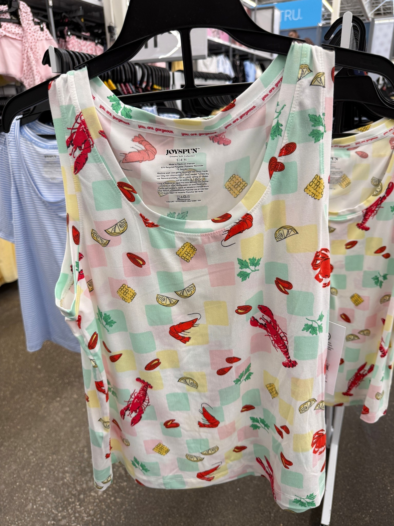 It’s crawfish season, and these pjs are representing! 🤩 The print is cute and they are soft too. 👏🏽
Comfy
Pjs
Southern 
Sleevelesss

#LTKSeasonal #LTKHome #LTKfoodie