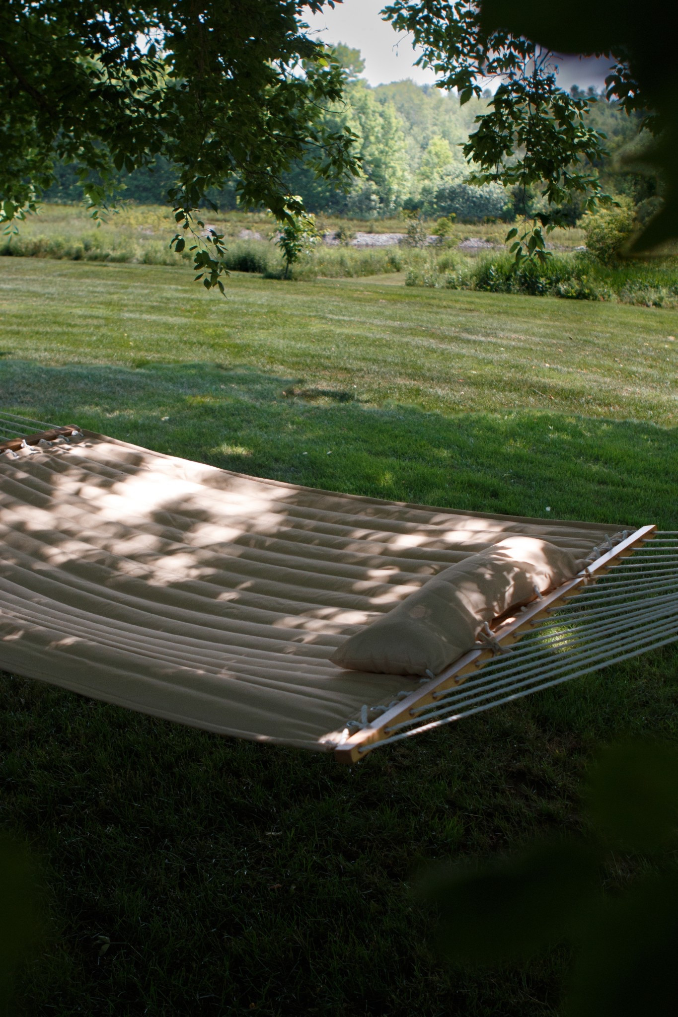 Double hammock = slow lazy days. This one is realllllly cozy ! 

#ad #WayfairCanada #WayfairCAHome #WayfairCAPartner @wayfaircanada

#LTKcasa #LTKcanada
