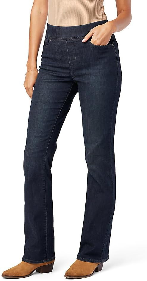 Levi Strauss Signature Gold Women's Totally Shaping Bootcut Jeans | Amazon (US)