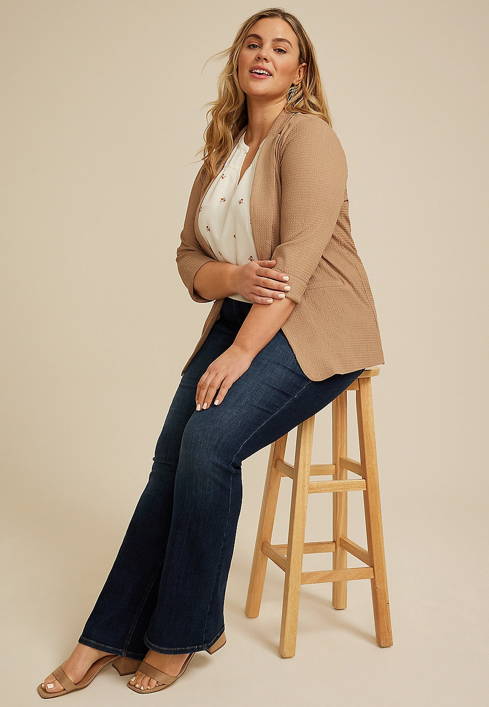 Plus Size Textured Versa 3/4 Sleeve Blazer | Maurices