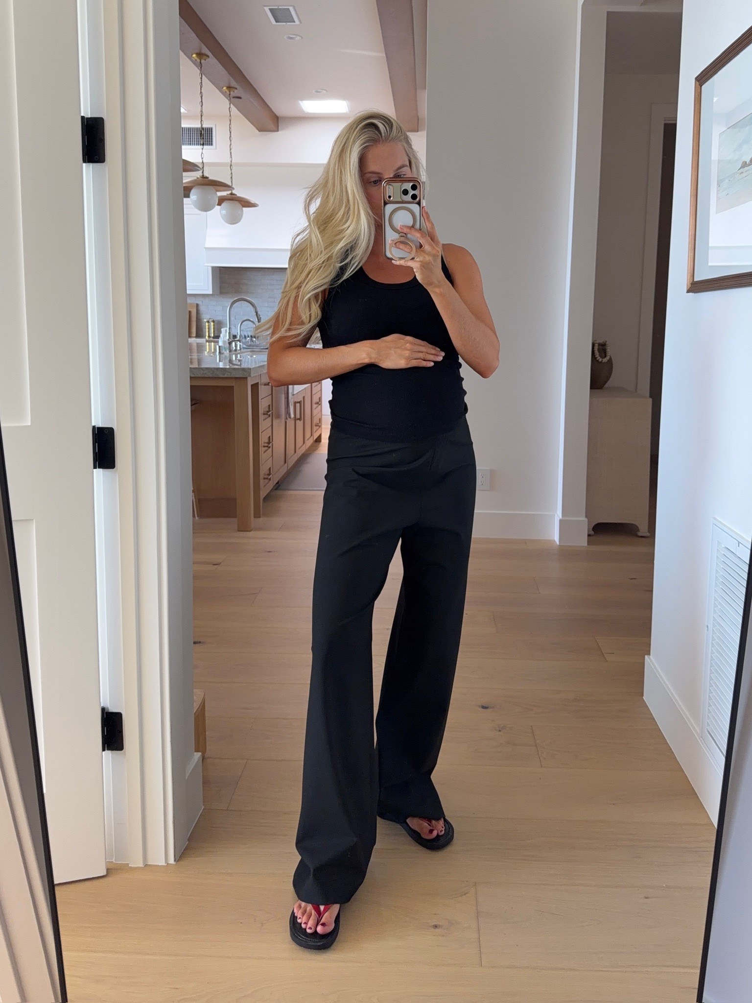 Wearing a medium in tank & pants, shoes are tts (linking similar)! #kathleenpost

Casual chic outfit, errands outfit, coffee run look, bump friendly, maternity look



#LTKSeasonal #LTKootd #LTKBump