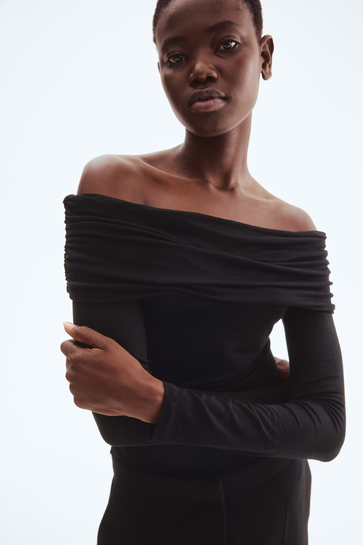 Off-the-shoulder top | H&M (UK, MY, IN, SG, PH, TW, HK)