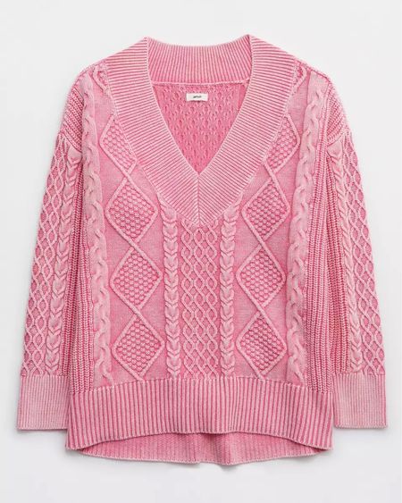 This oversized pink cableknit sweater is what dreams are made of. It’s one of those chunky knits that seems perfectly cozy, but cool with a great oversized fit that is just a little bit longer in the back. It also comes in an olive green color too! Pink sweater, cableknit sweater, sweater weather, pastel, fall clothes, workwear, loungewear  

#LTKsalealert #LTKSeasonal #LTKunder50