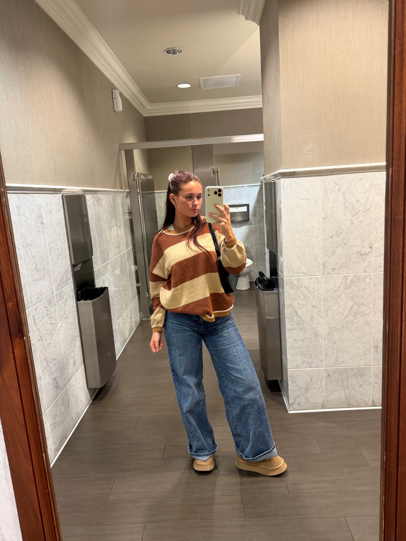 LOVE THESE JEANS!! wearing a size 26🤎