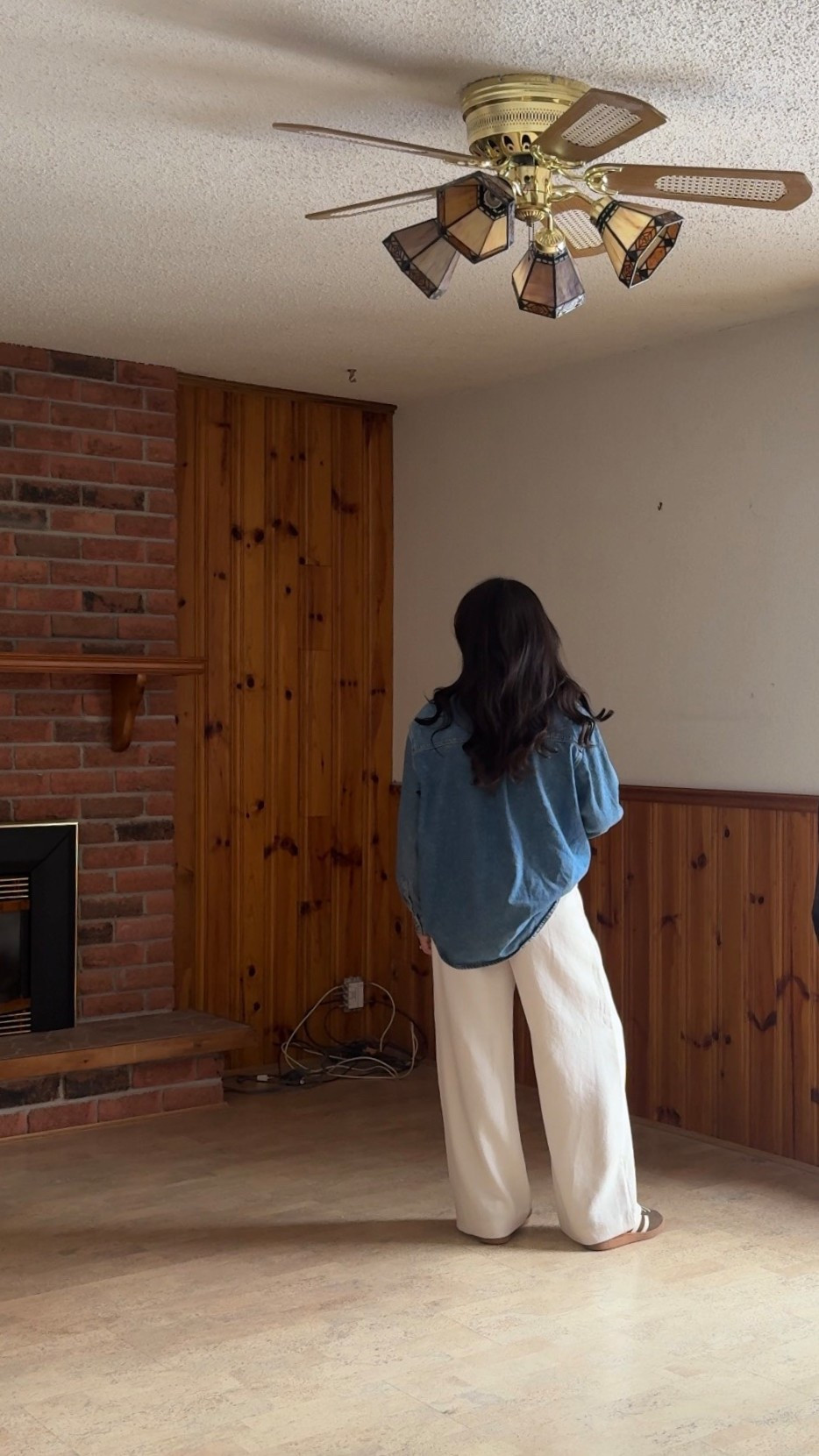 life lately involves making hundreds of design decisions and a full home reno & I wouldn’t have it any other way 🏚️ sharing the outfit that’s been asked about daily 🤍